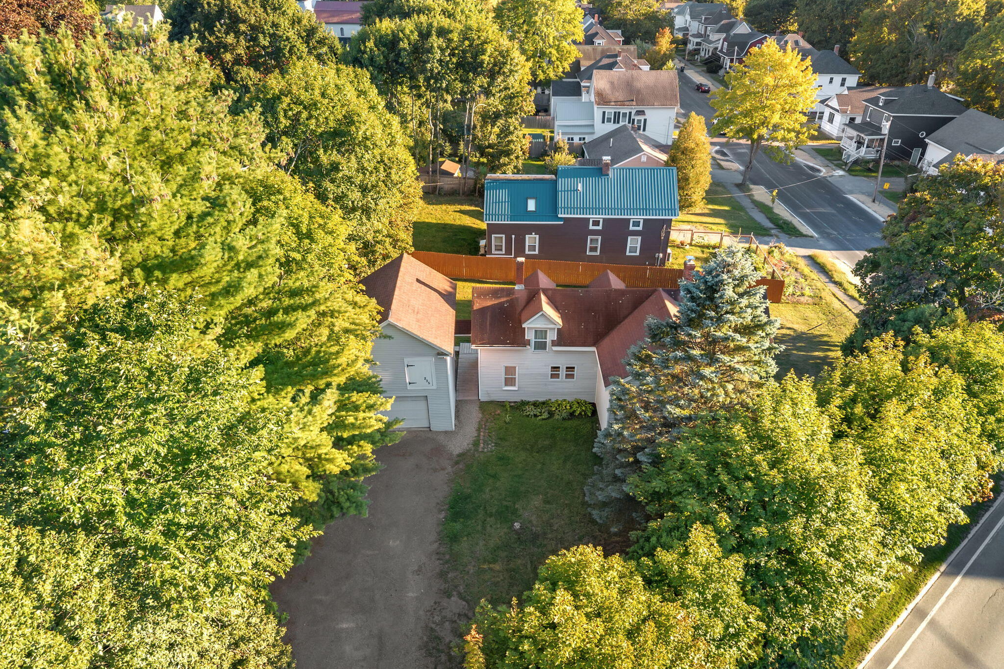 main property photo 67