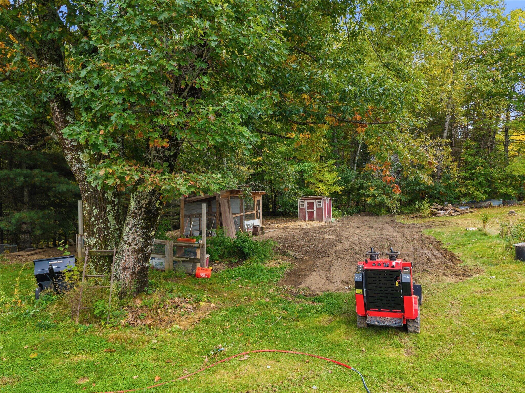 main property photo 41