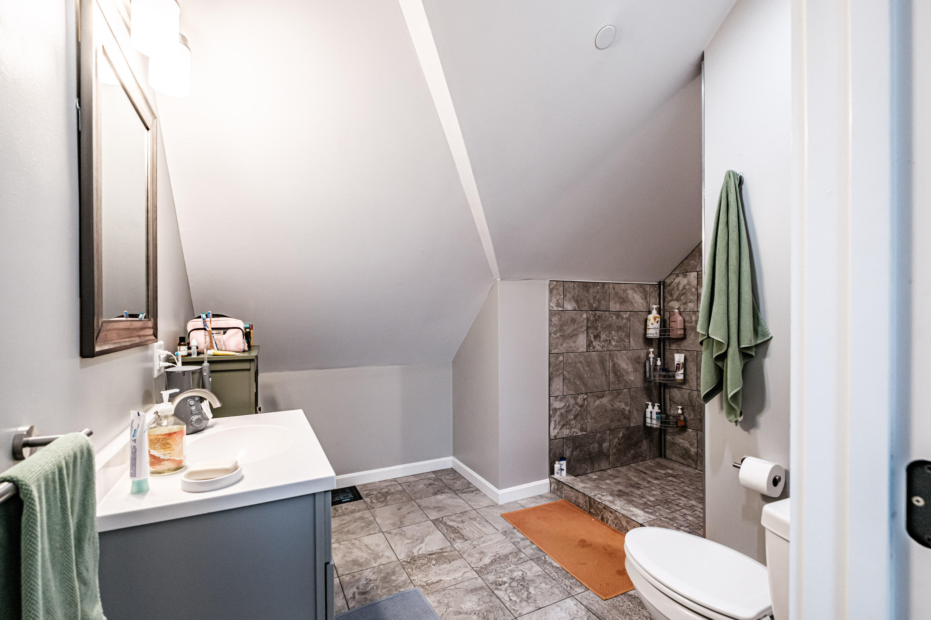main property photo 68