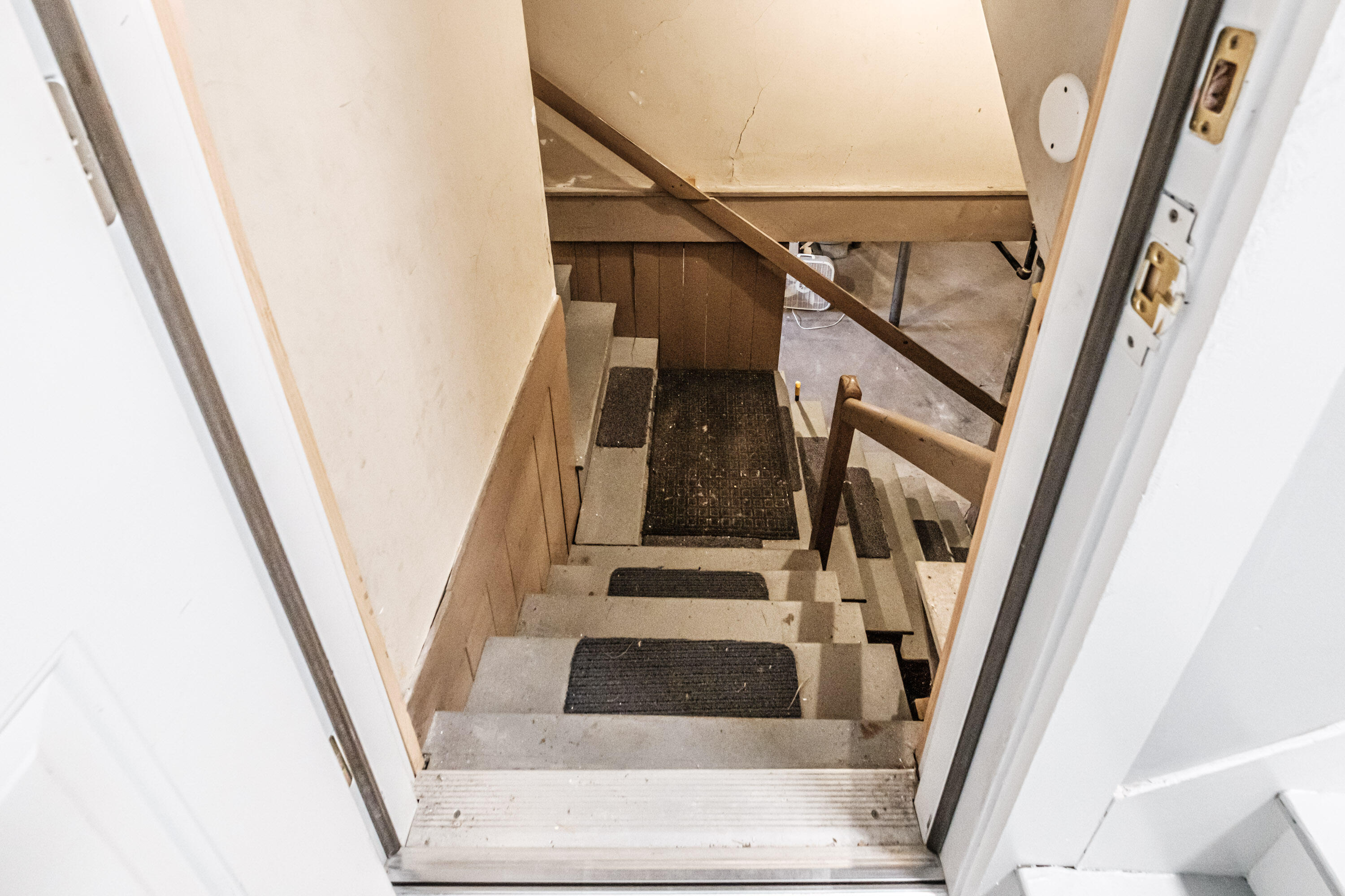 main property photo 80