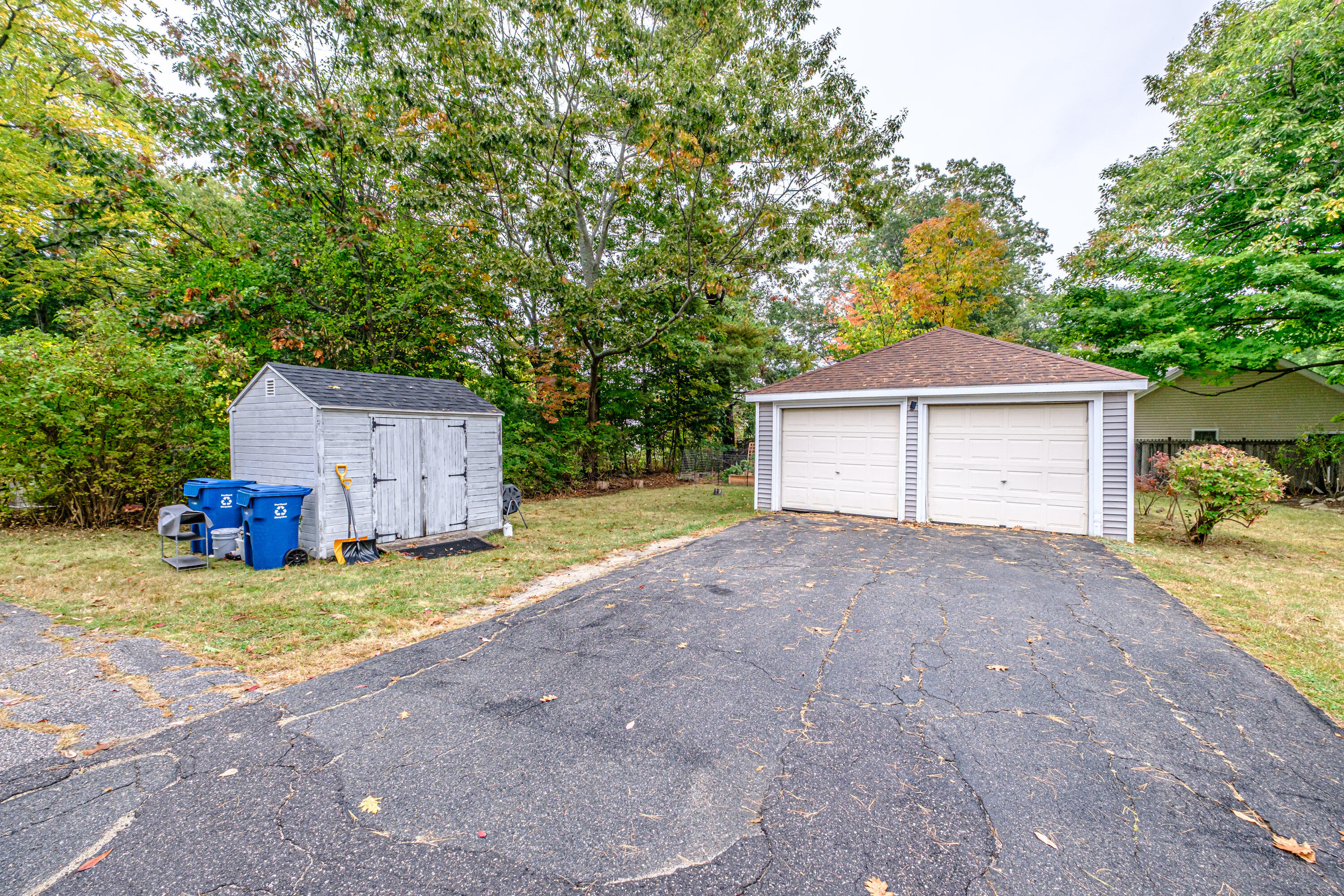 main property photo 86