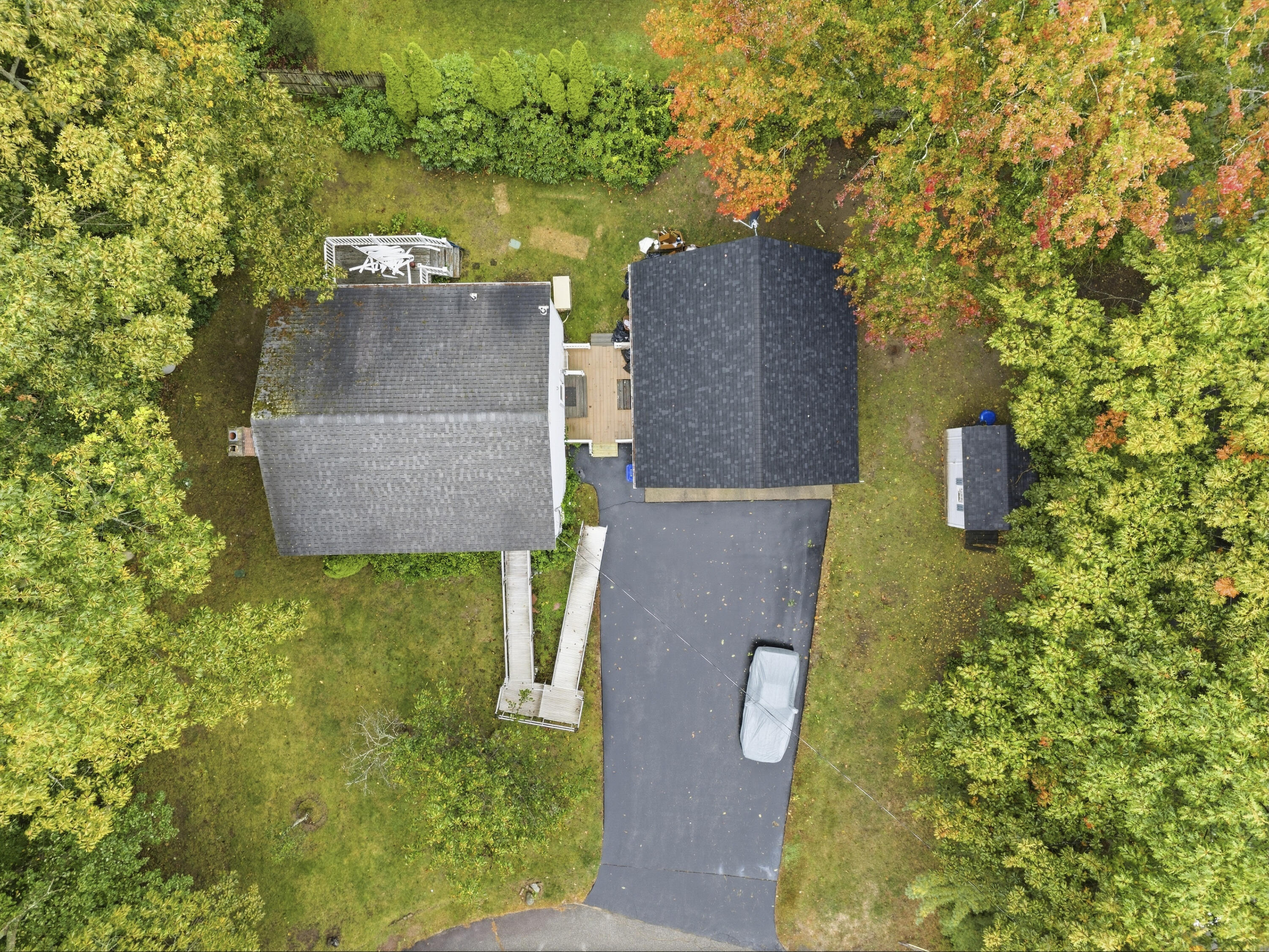 main property photo 34