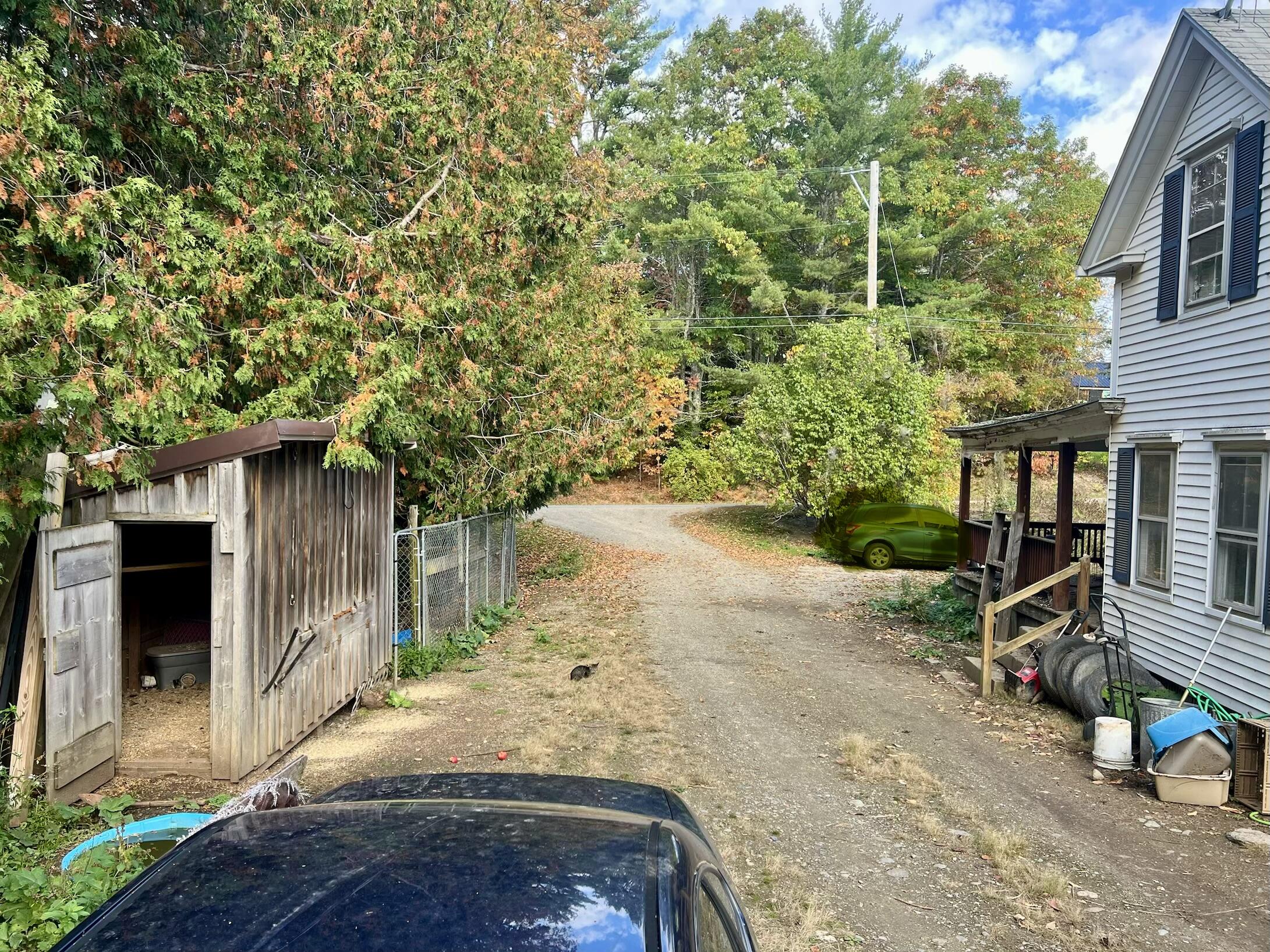 main property photo 33