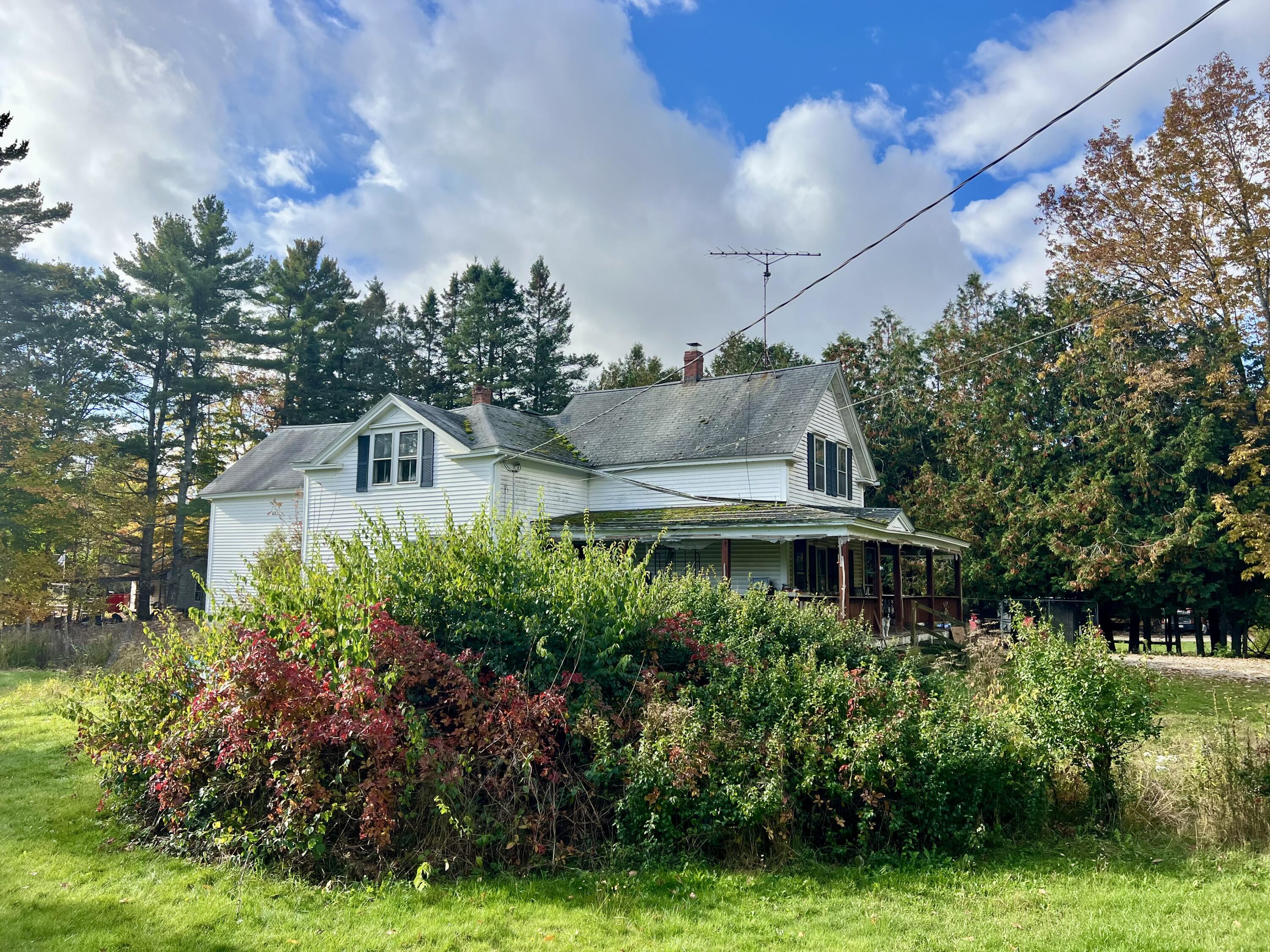 main property photo 4