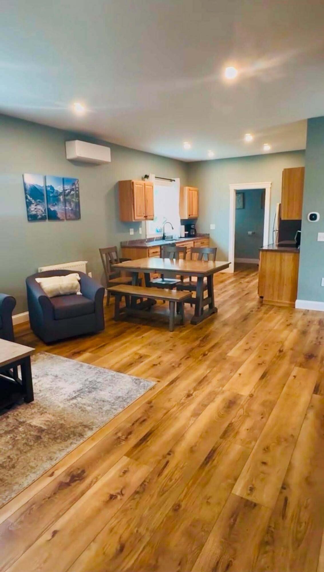 main property photo 111