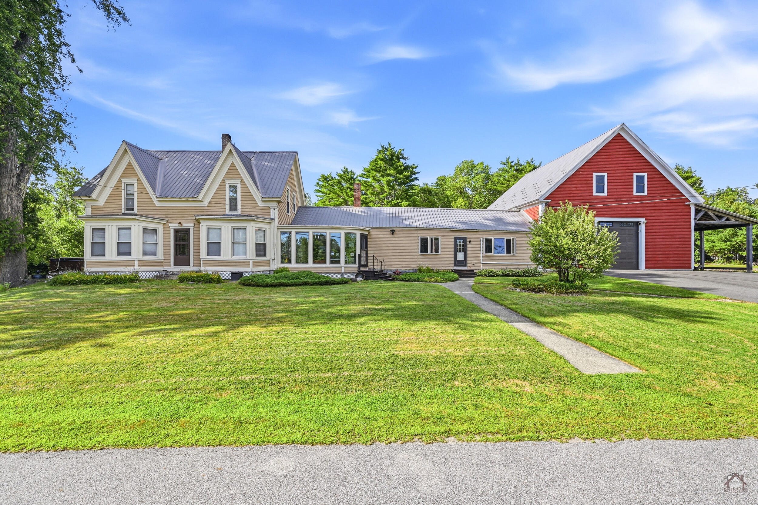 main property photo 45