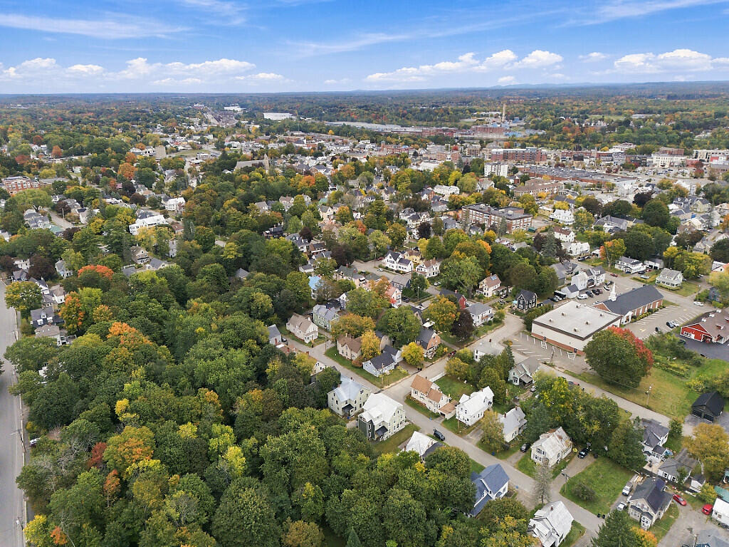 main property photo 12