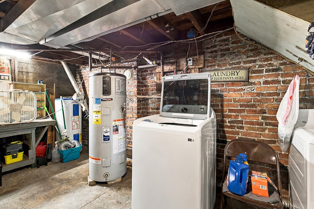 main property photo 84