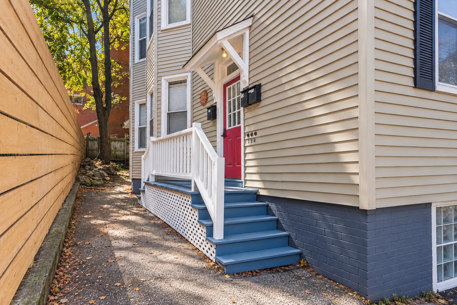 main property photo 67
