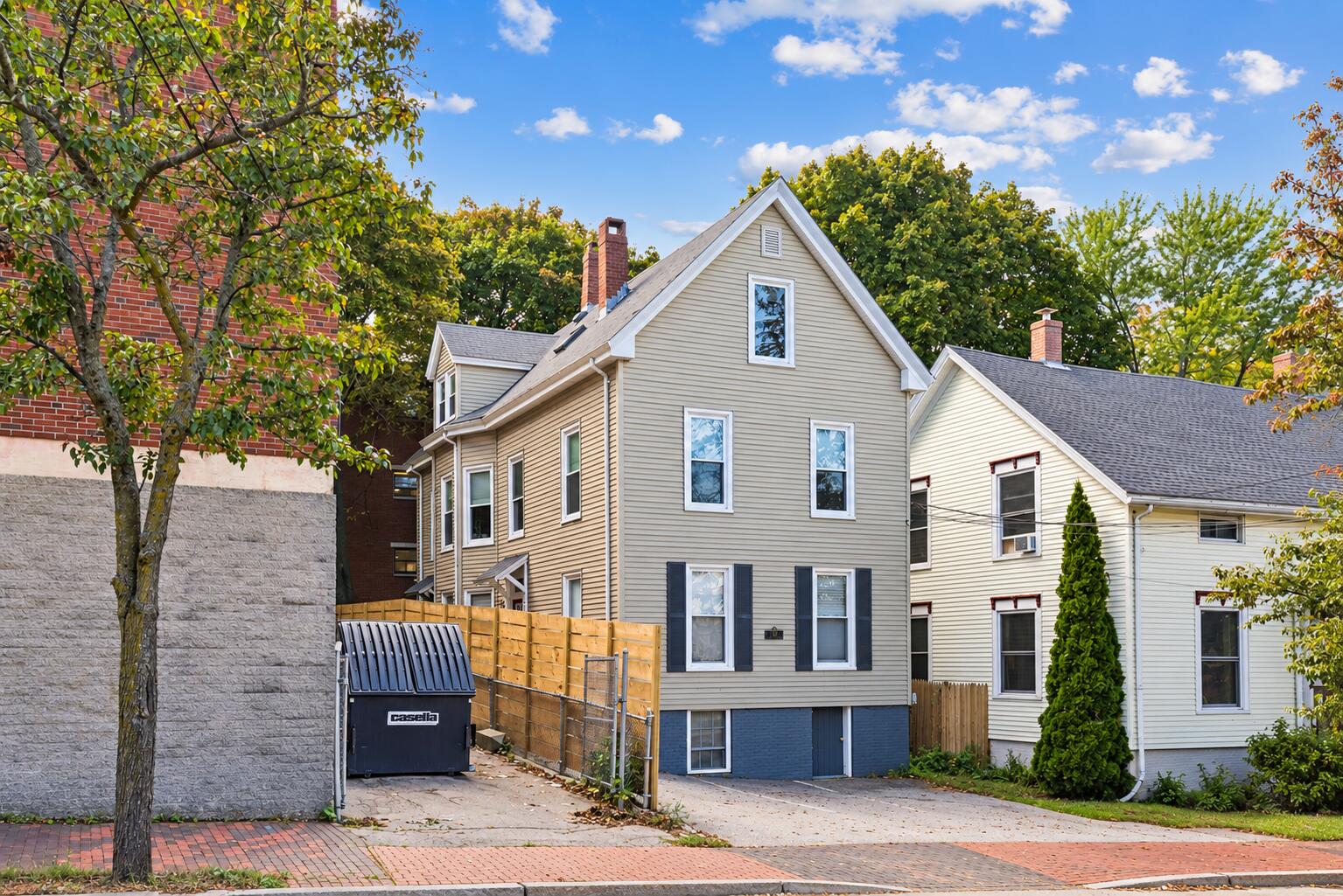 main property photo 74