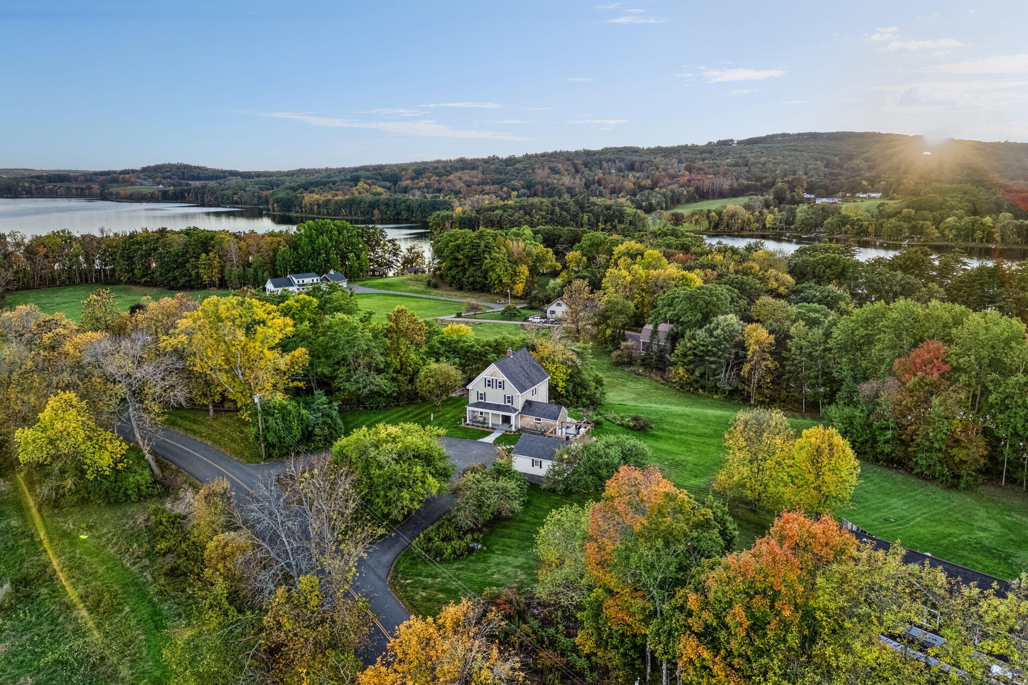 main property photo 13