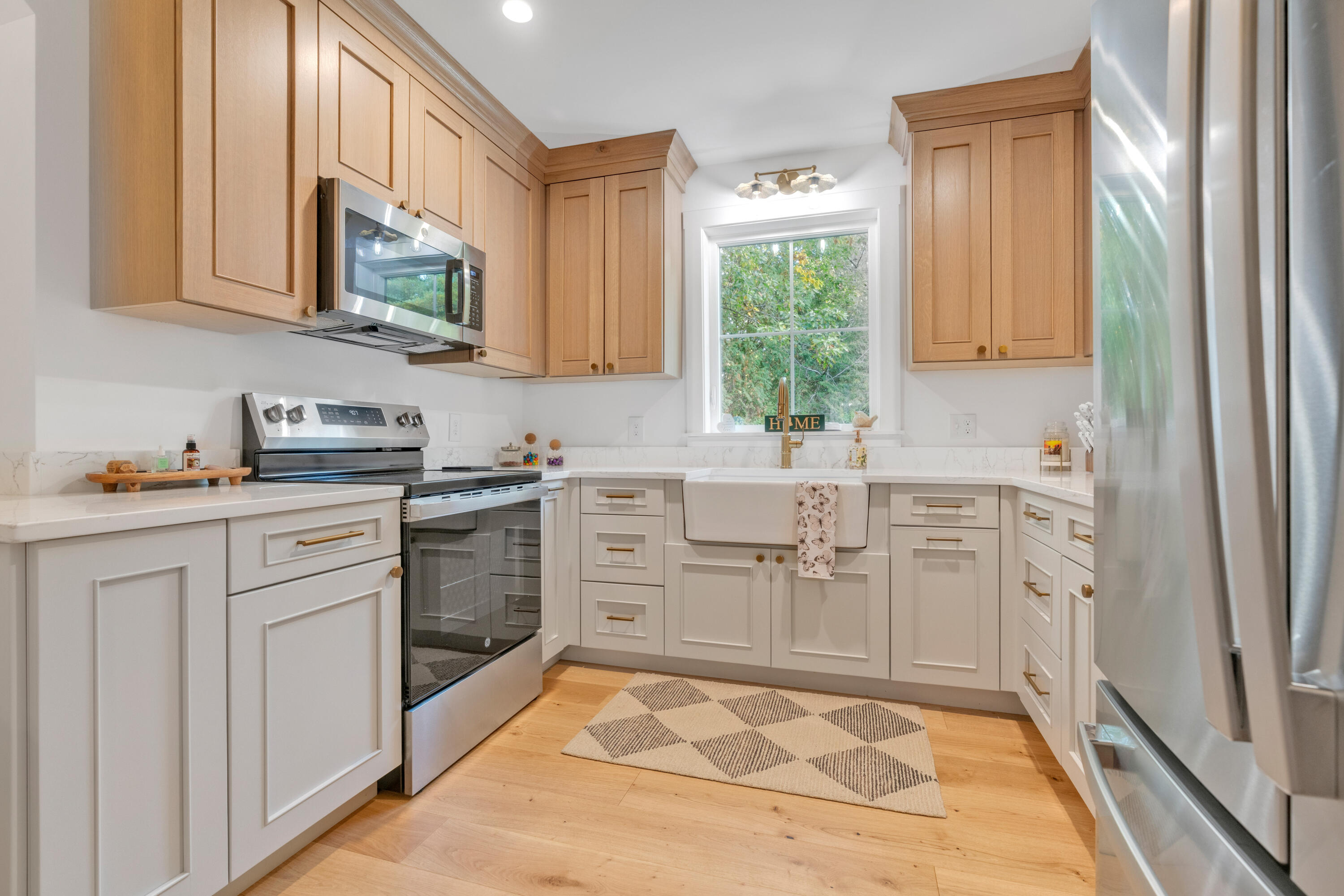 main property photo 78