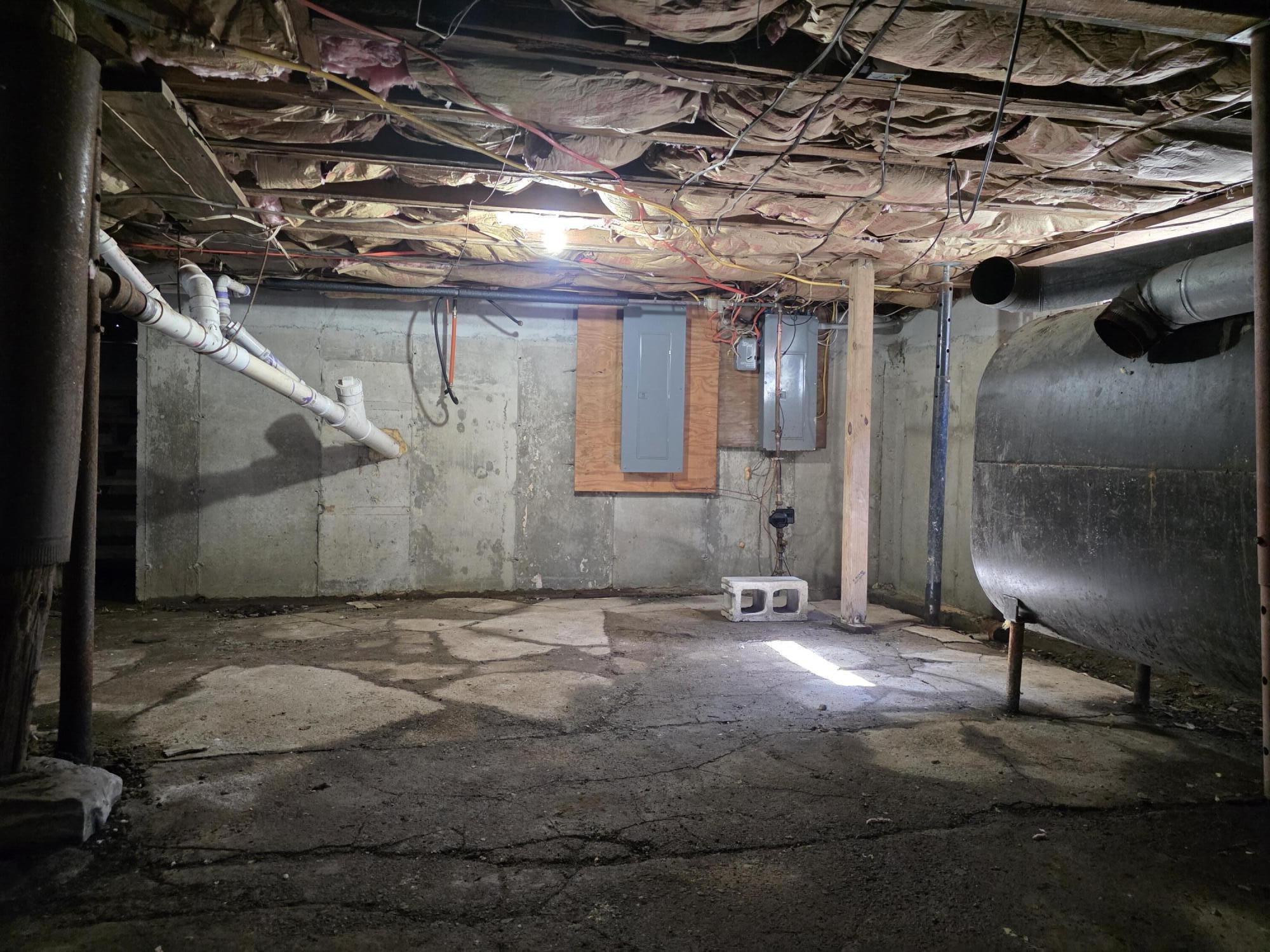 main property photo 48
