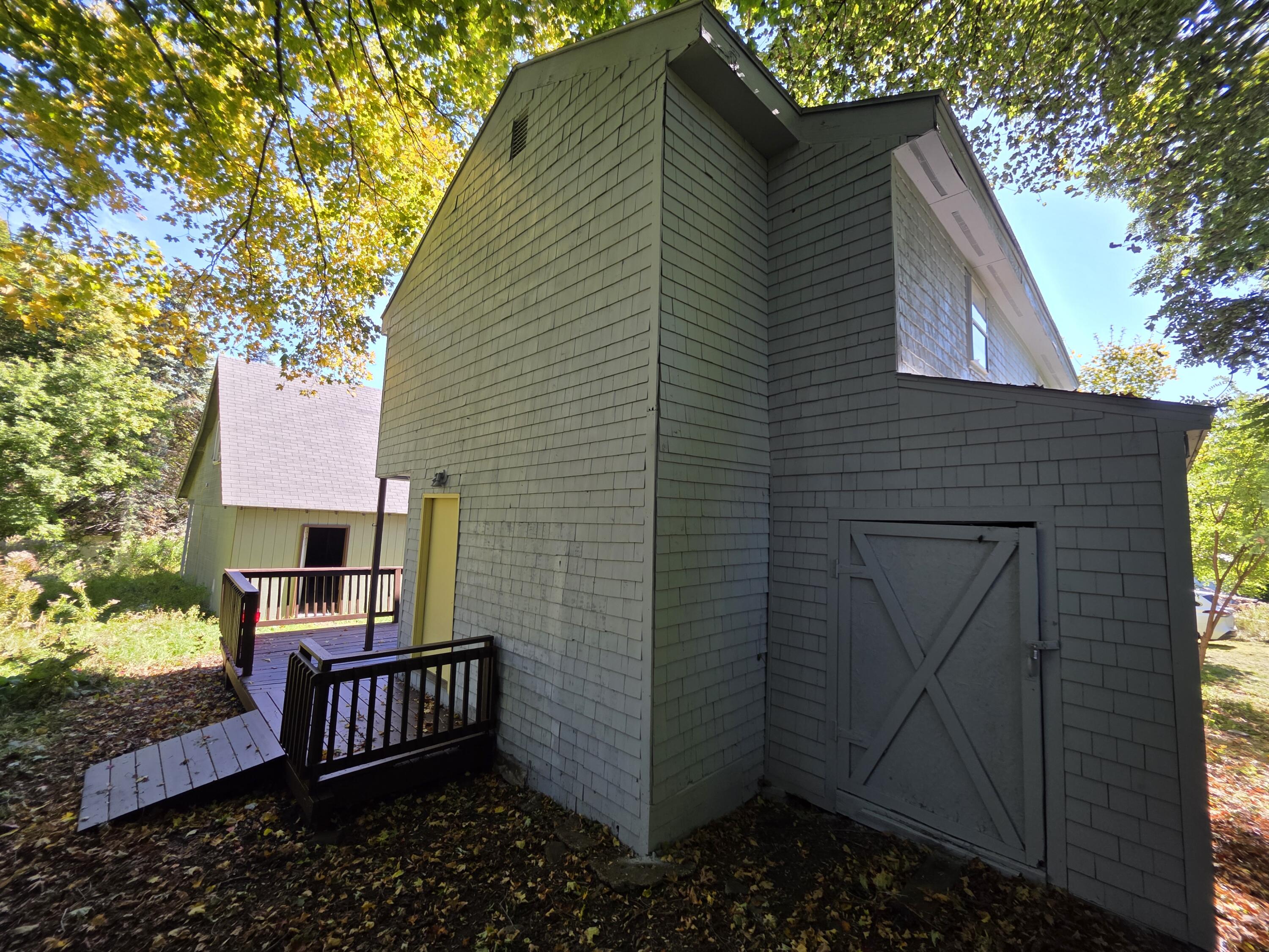 main property photo 59