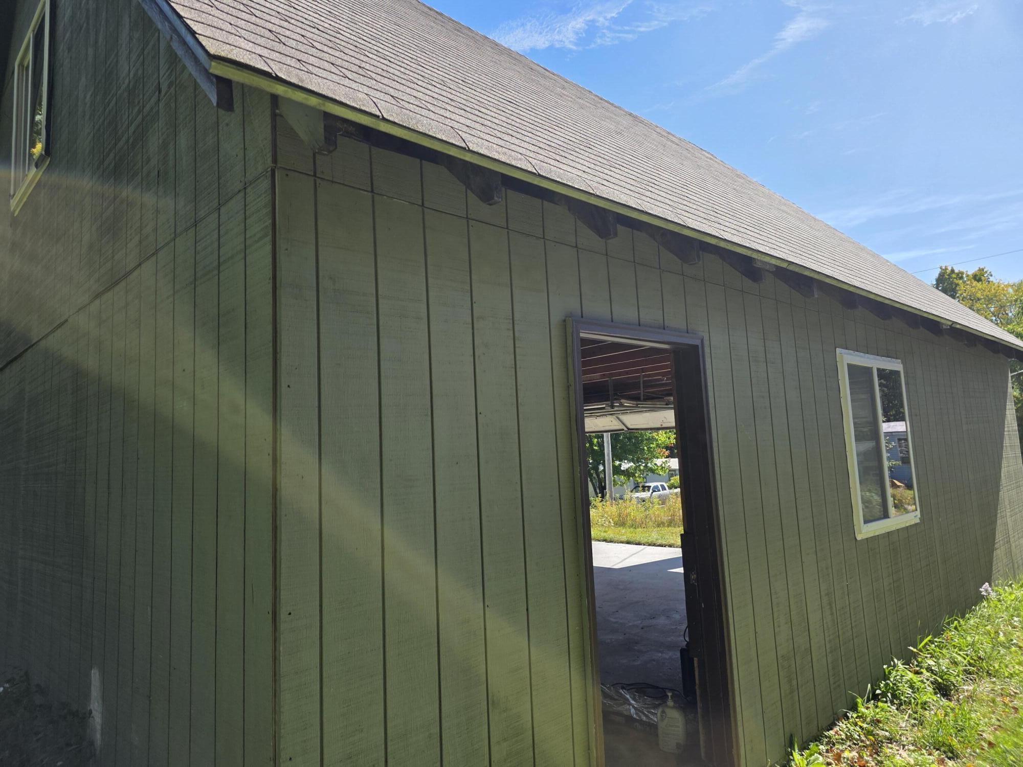 main property photo 63