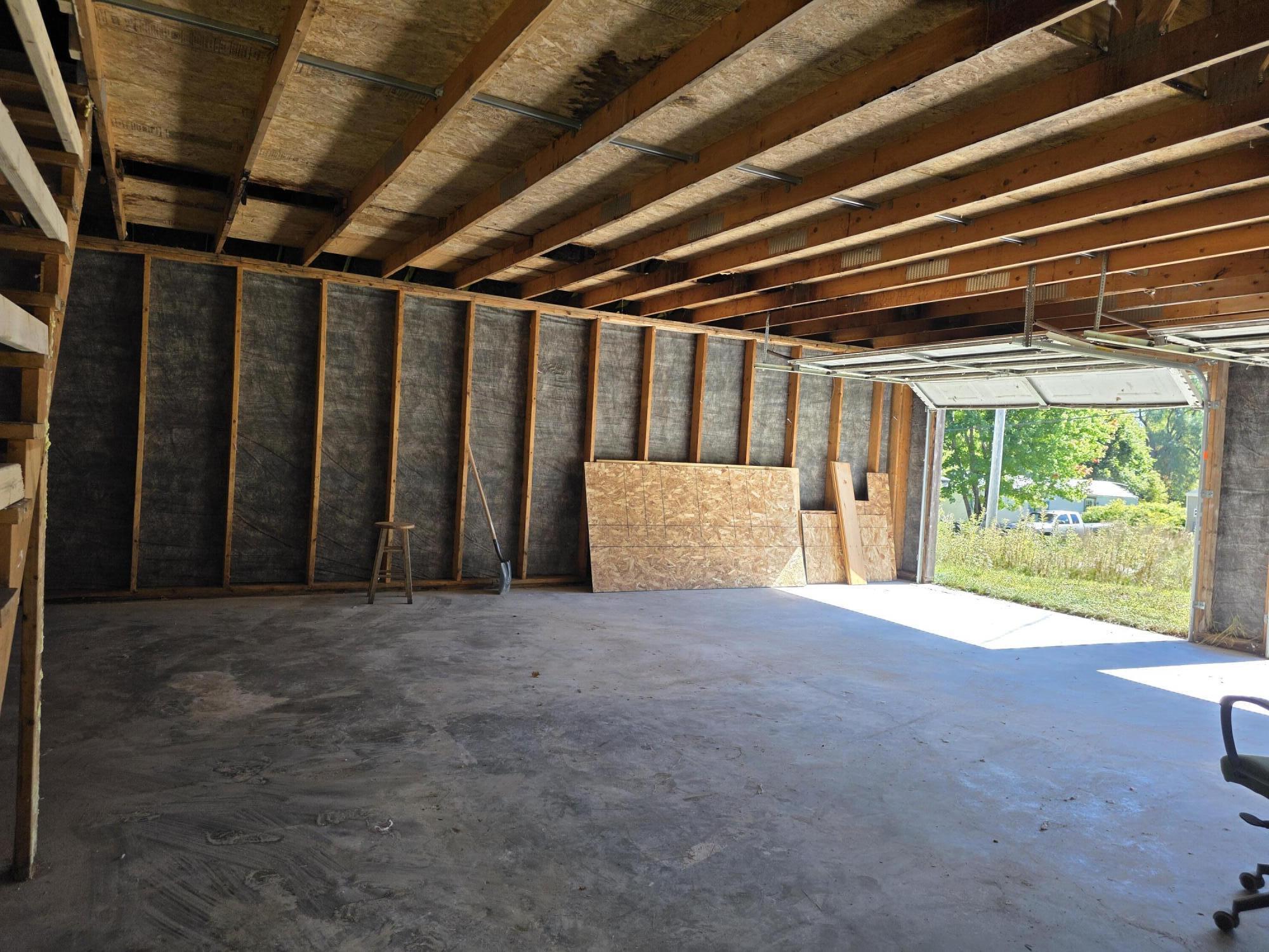 main property photo 65