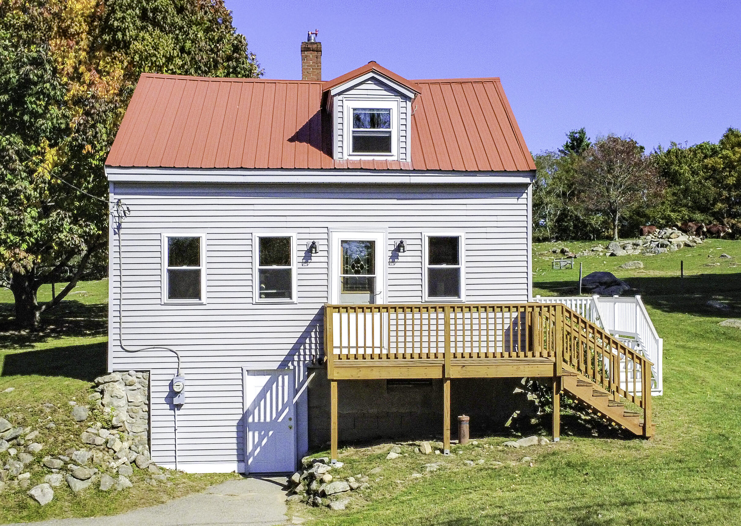 main property photo 7