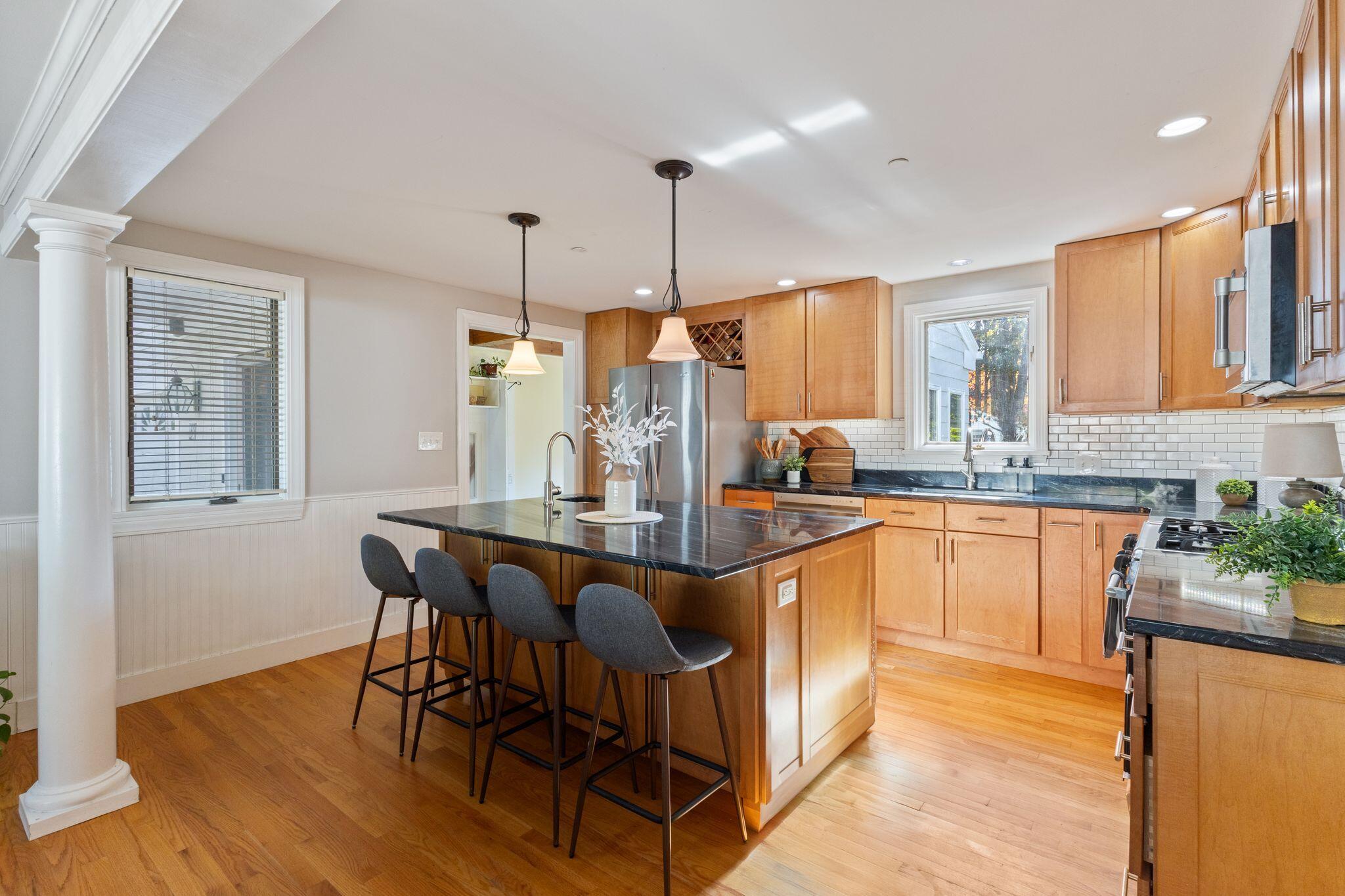 main property photo 15
