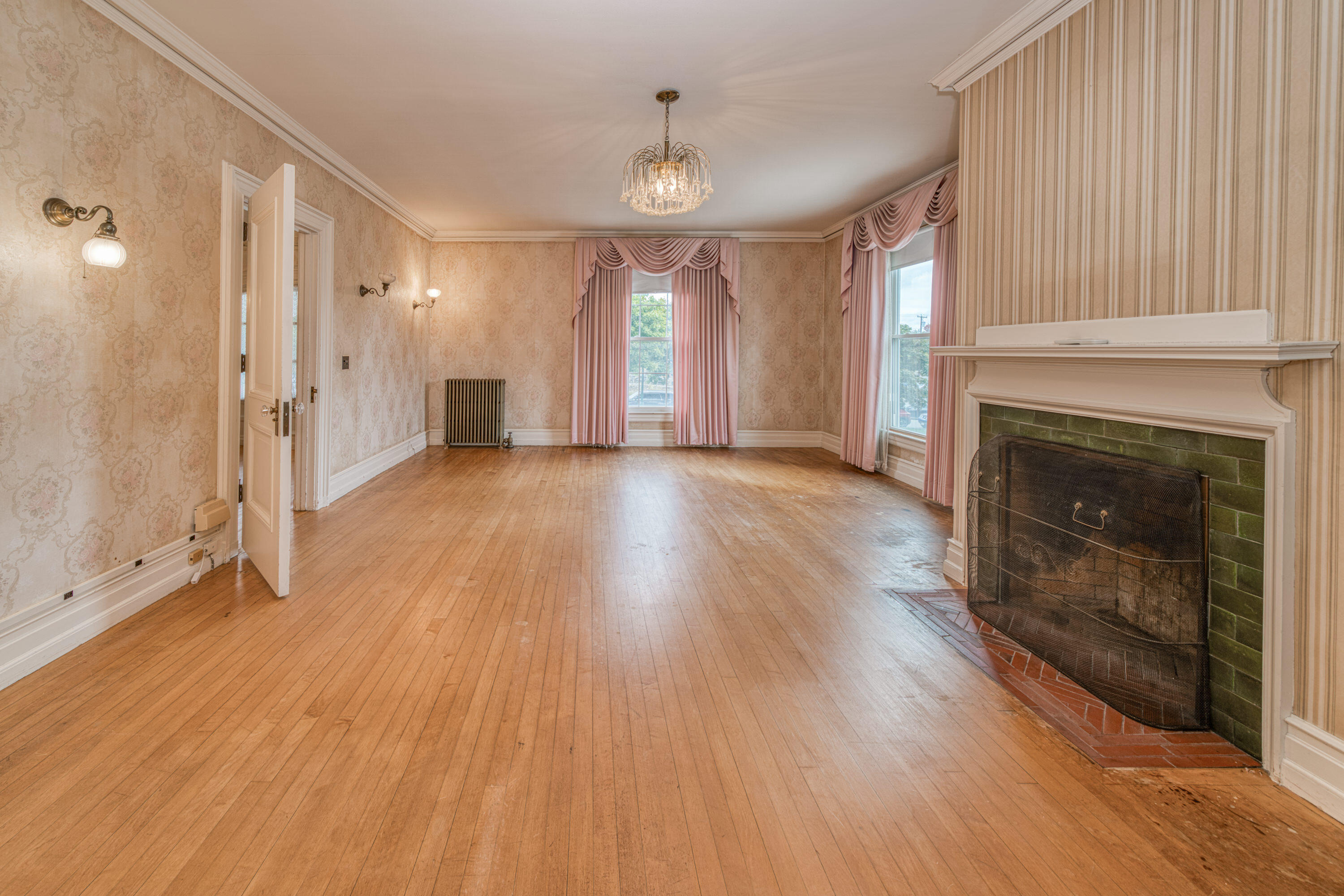 main property photo 29