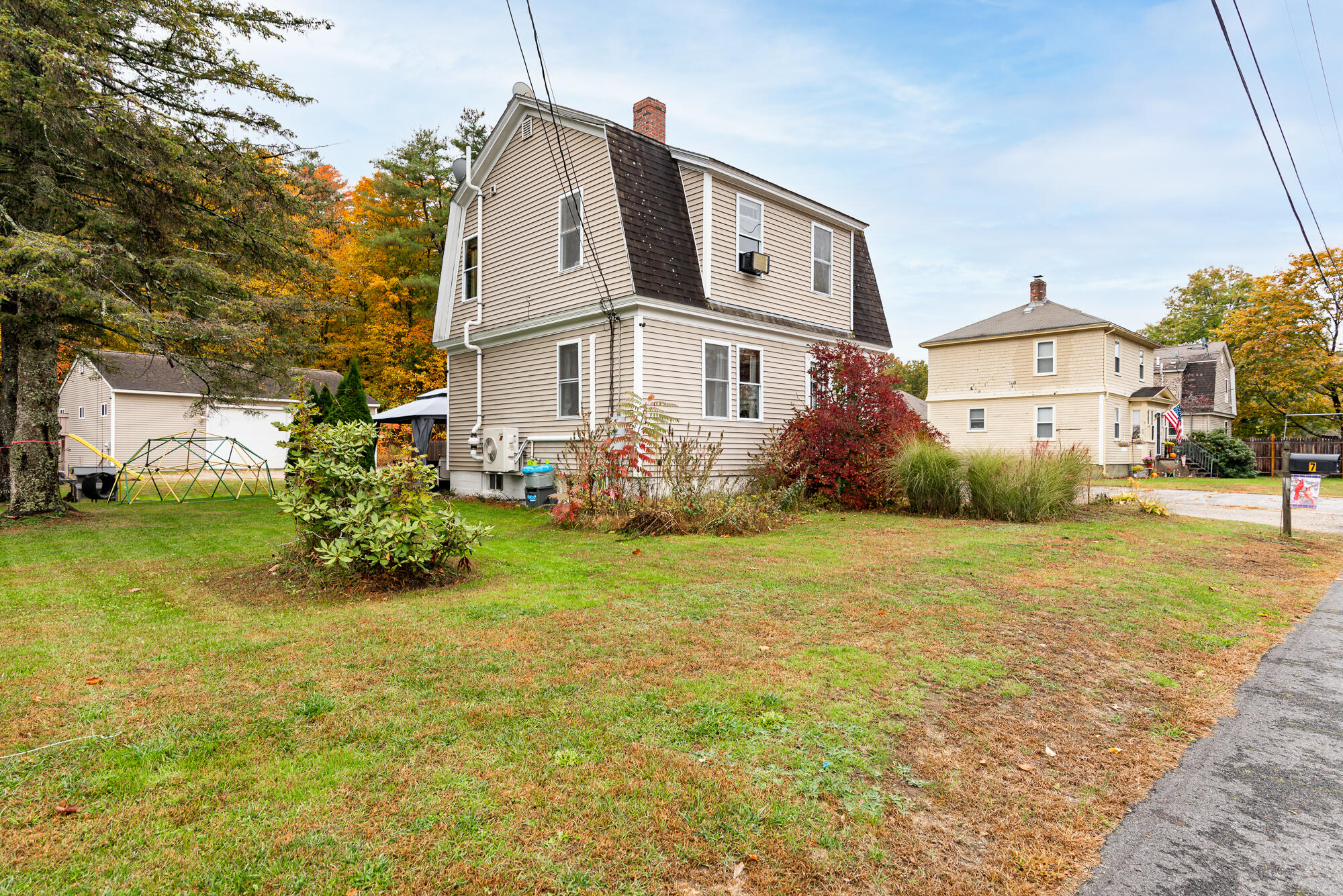 main property photo 4