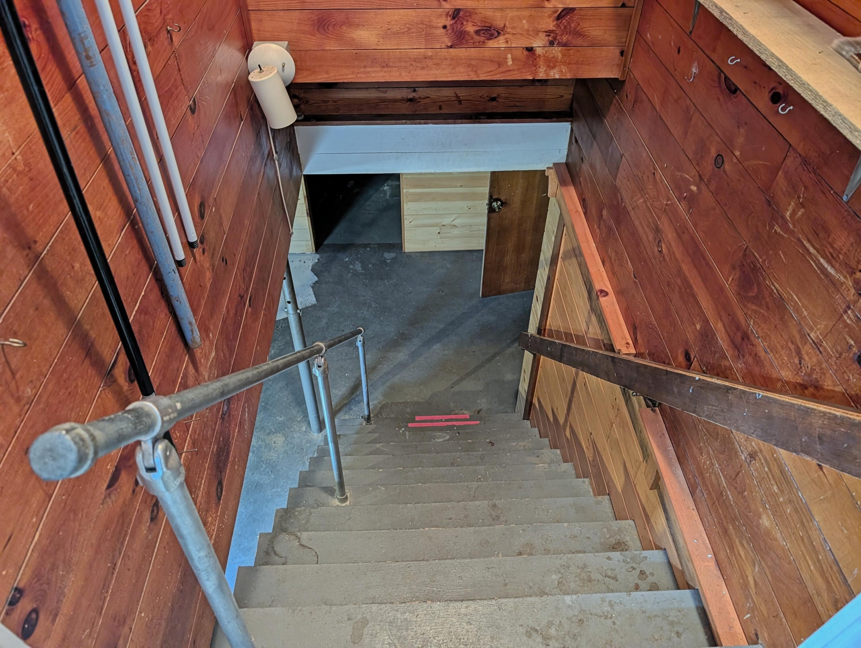 main property photo 34