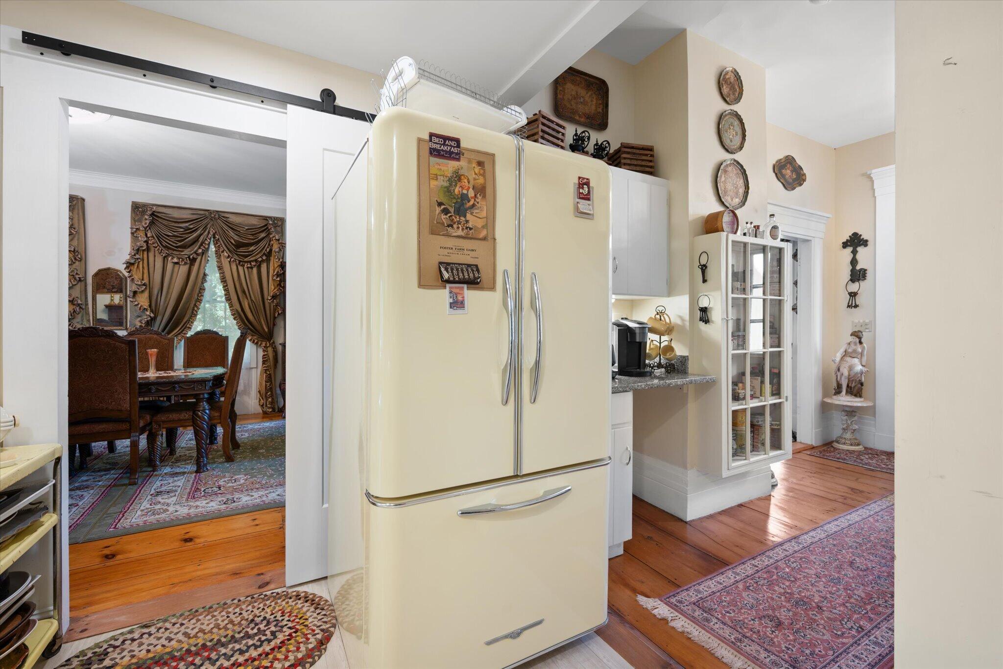 main property photo 57