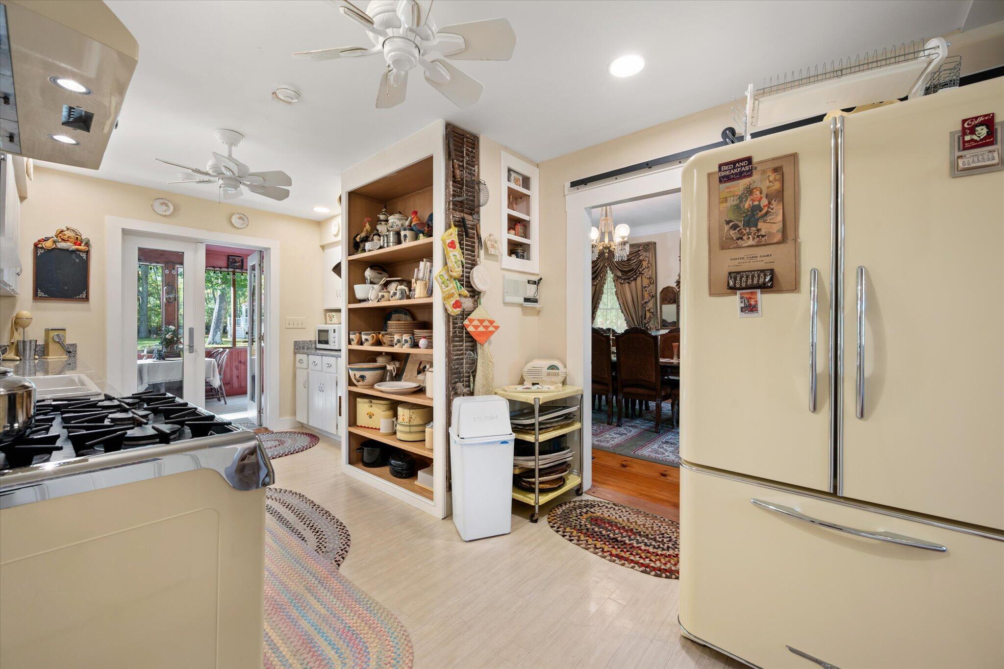 main property photo 58
