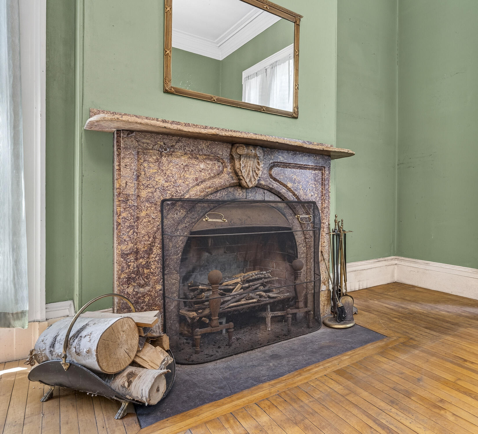 main property photo 18