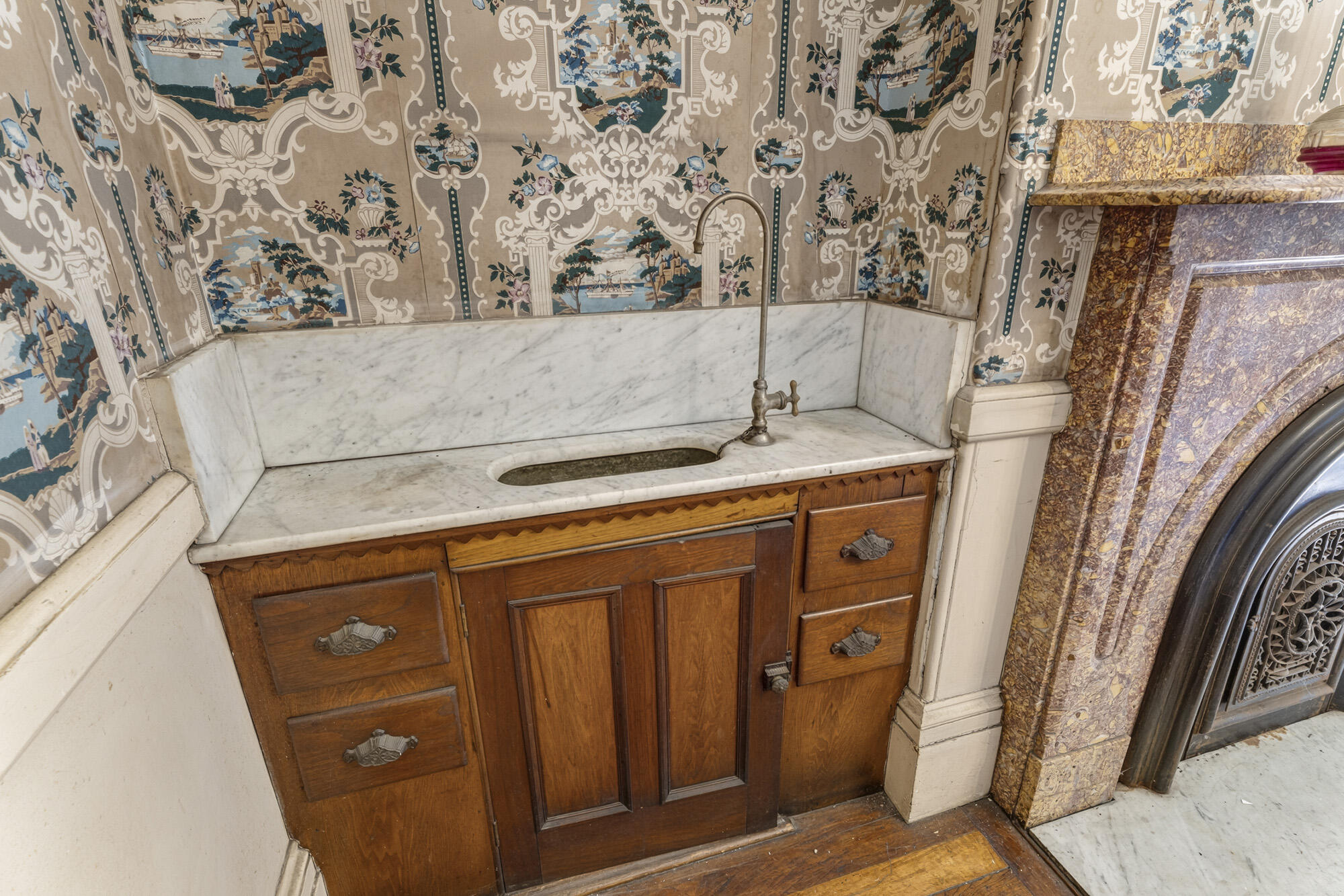 main property photo 26
