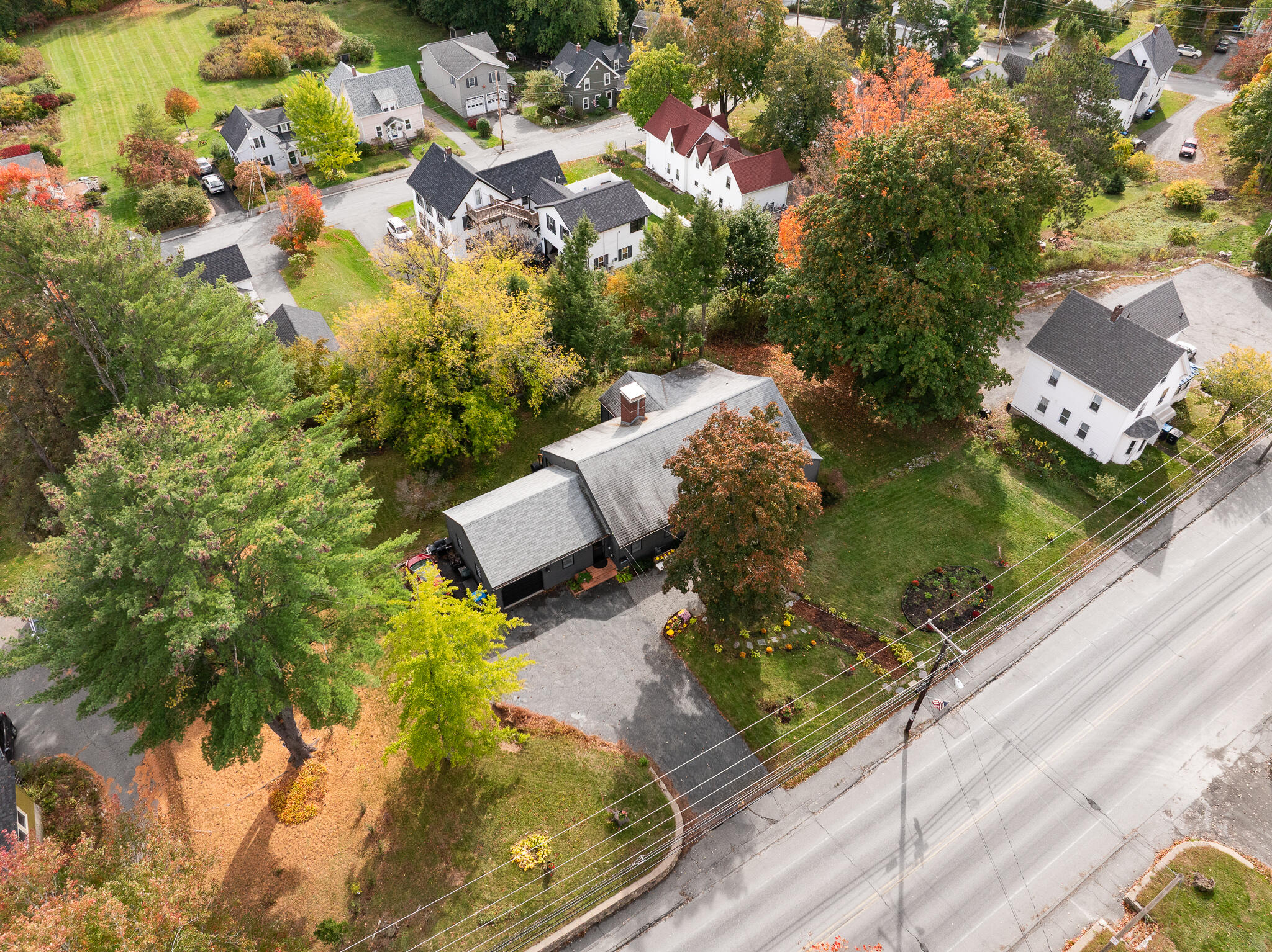 main property photo 34