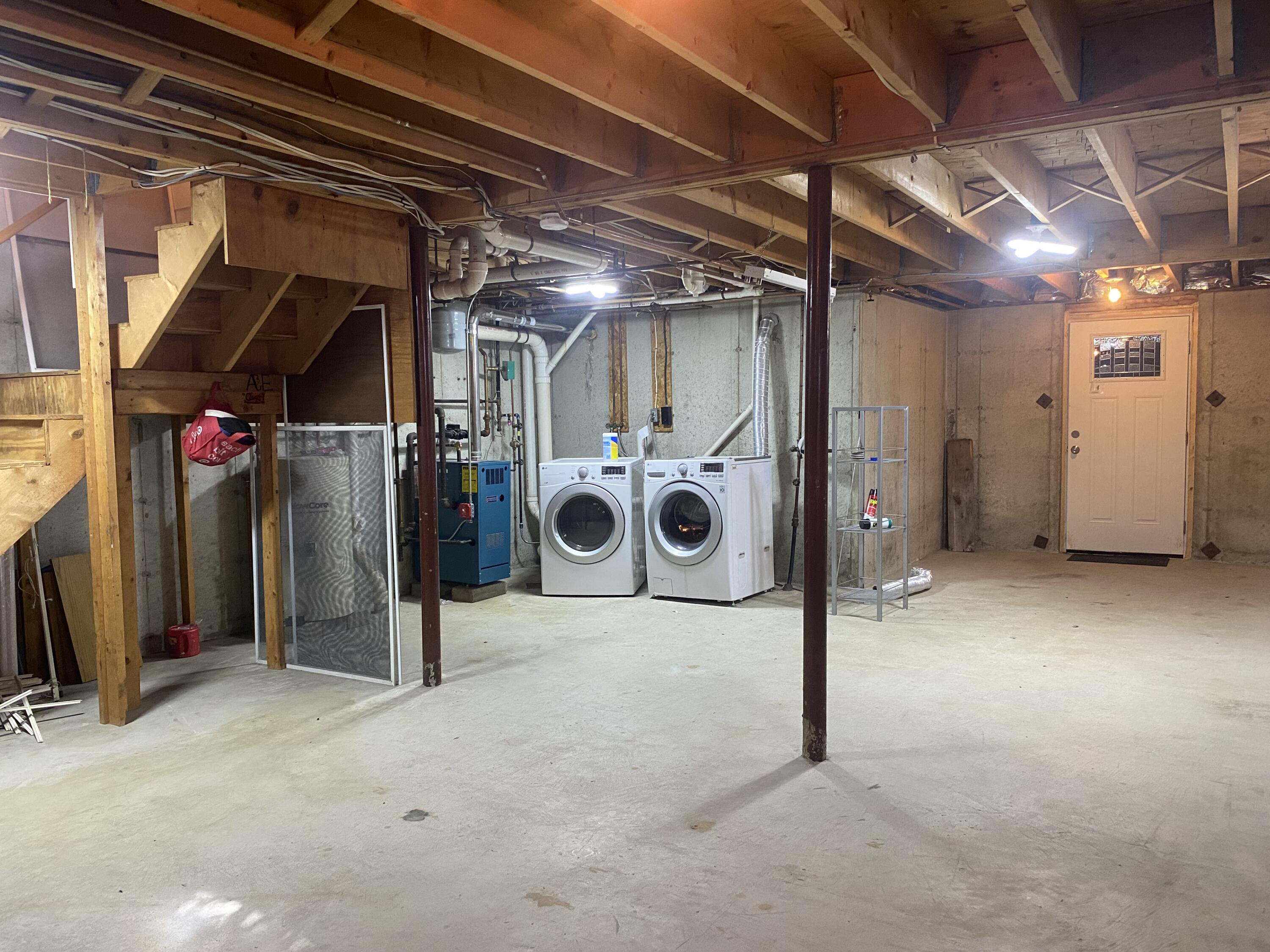 main property photo 86