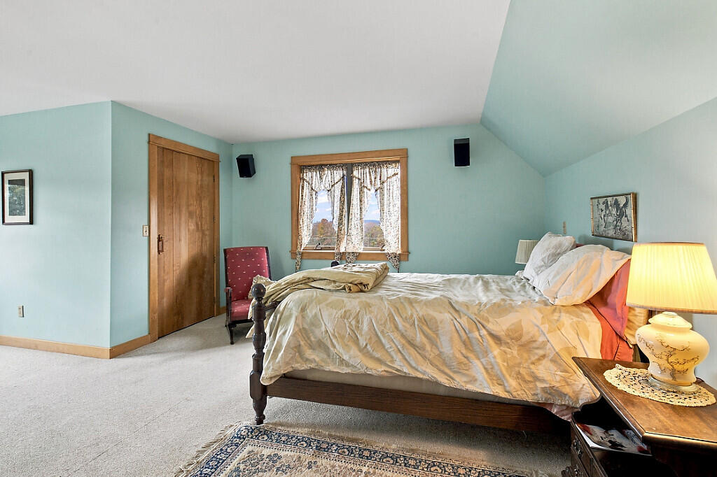 main property photo 65