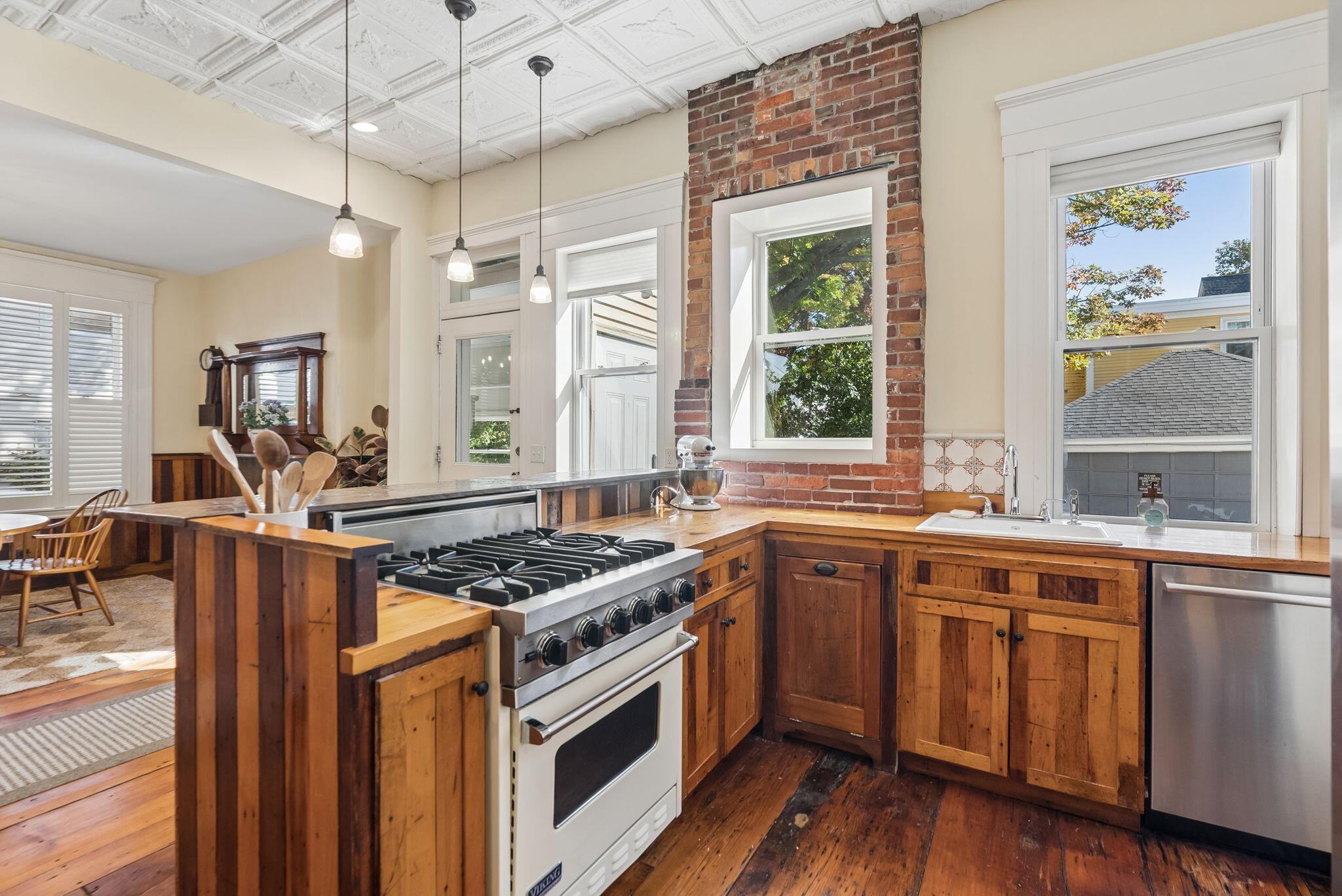 main property photo 66