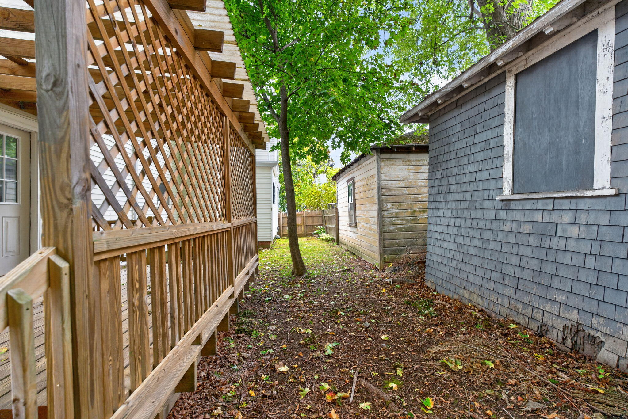 main property photo 49