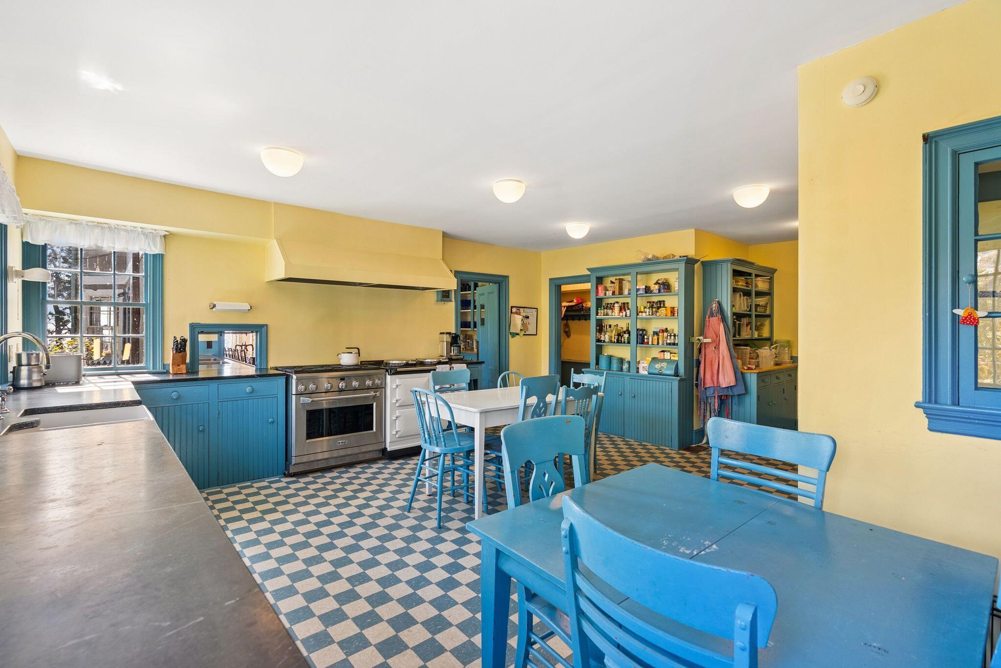 main property photo 43