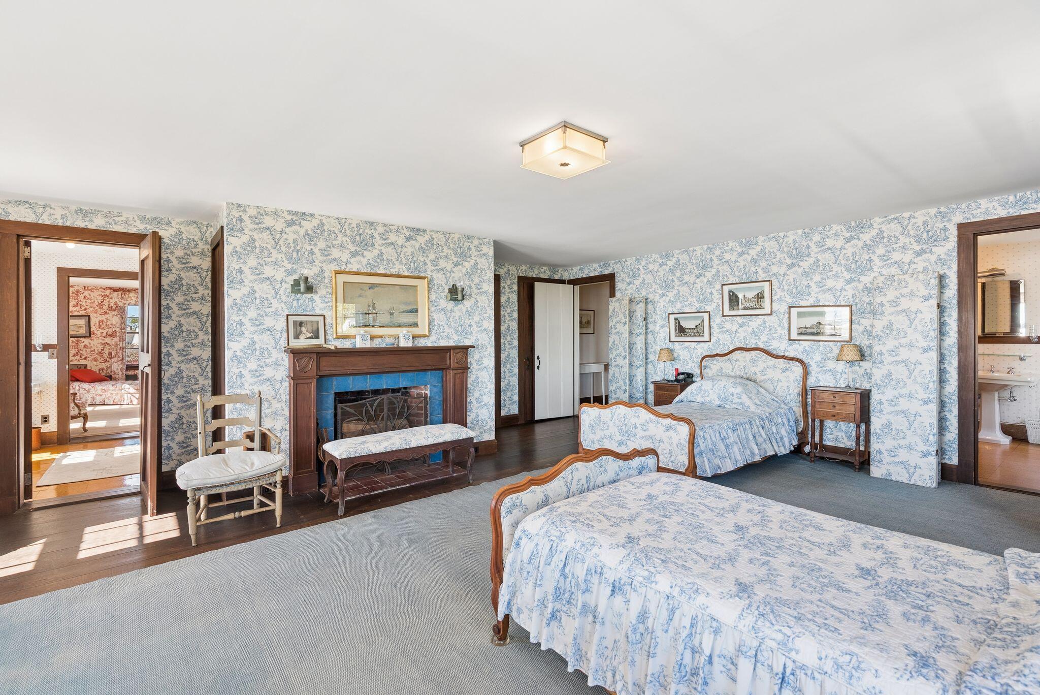 main property photo 56
