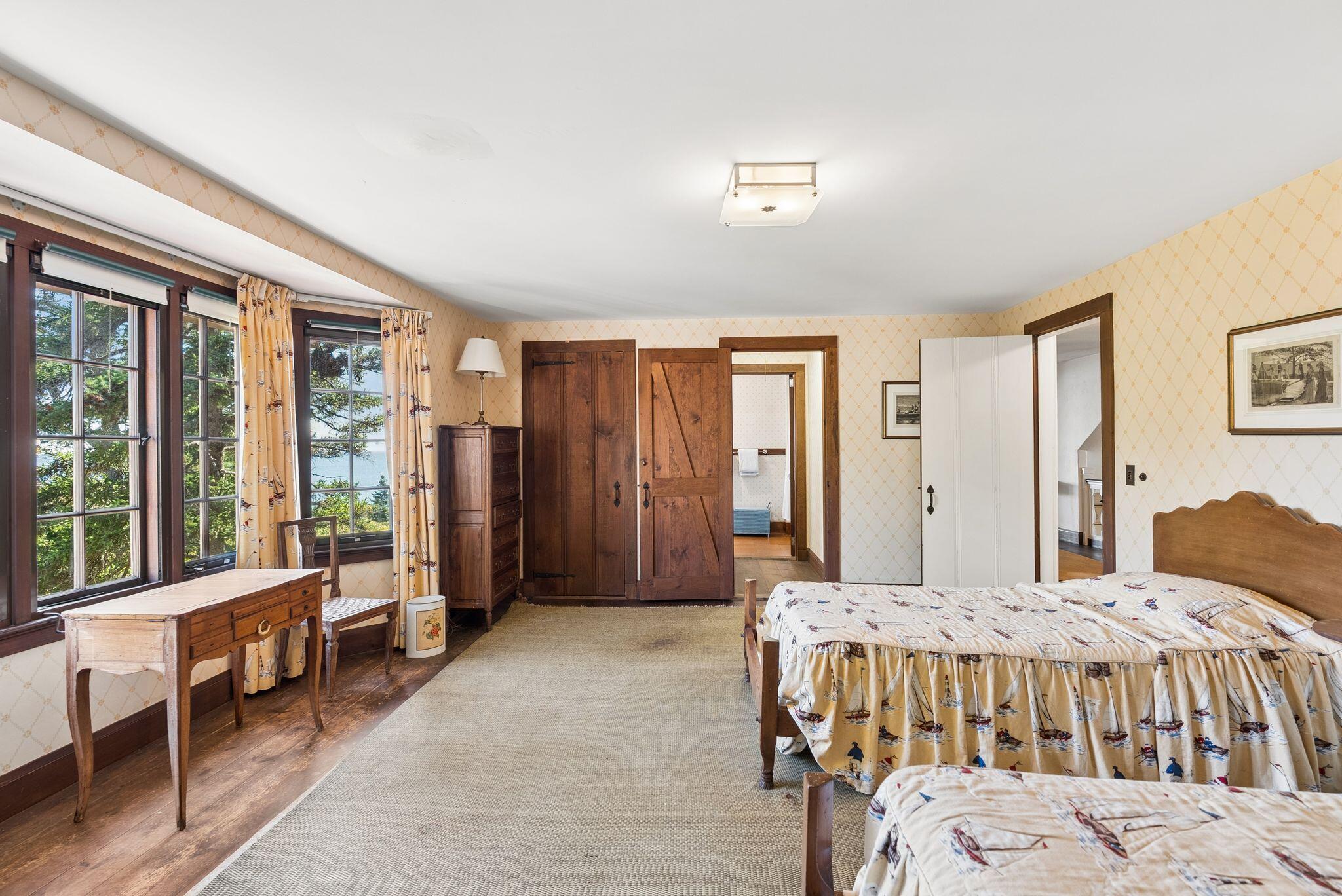 main property photo 58