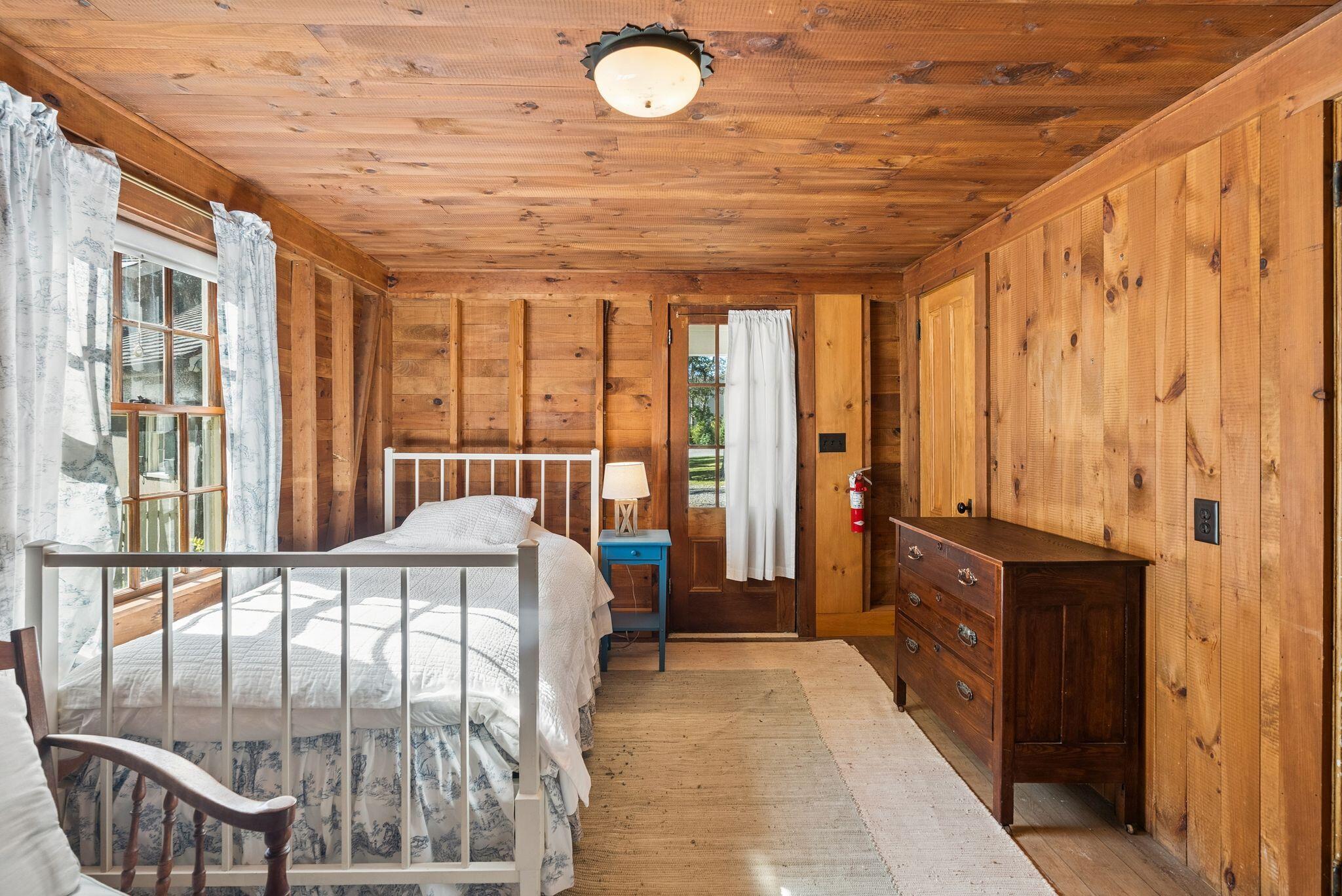 main property photo 75