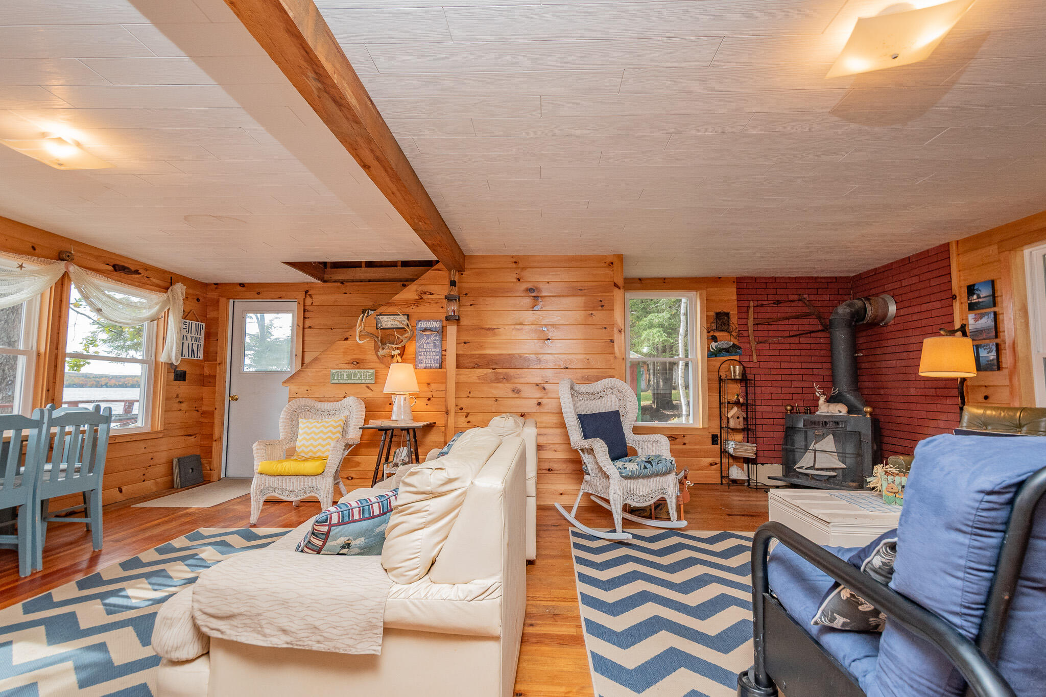 main property photo 11