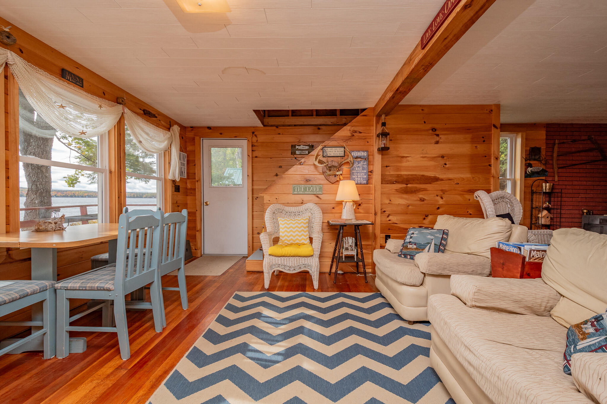 main property photo 16