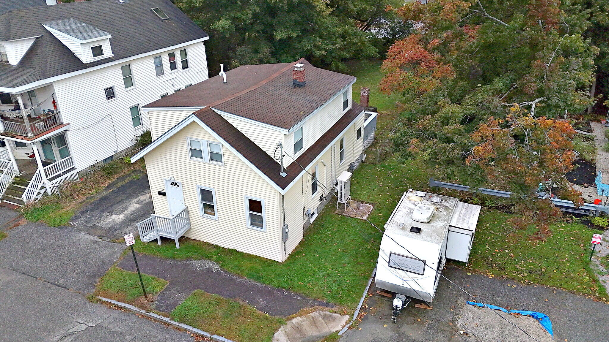 main property photo 44