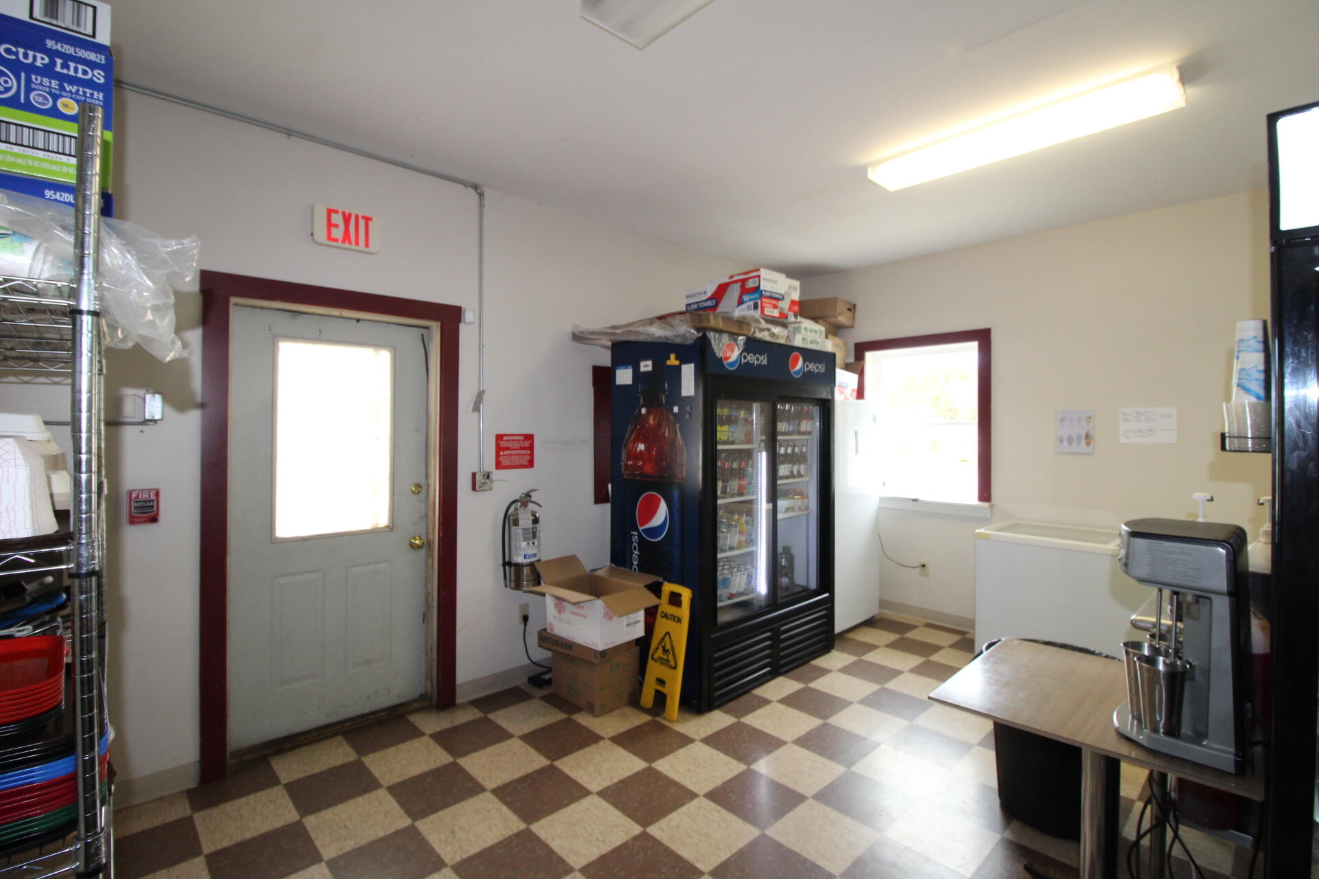main property photo 31