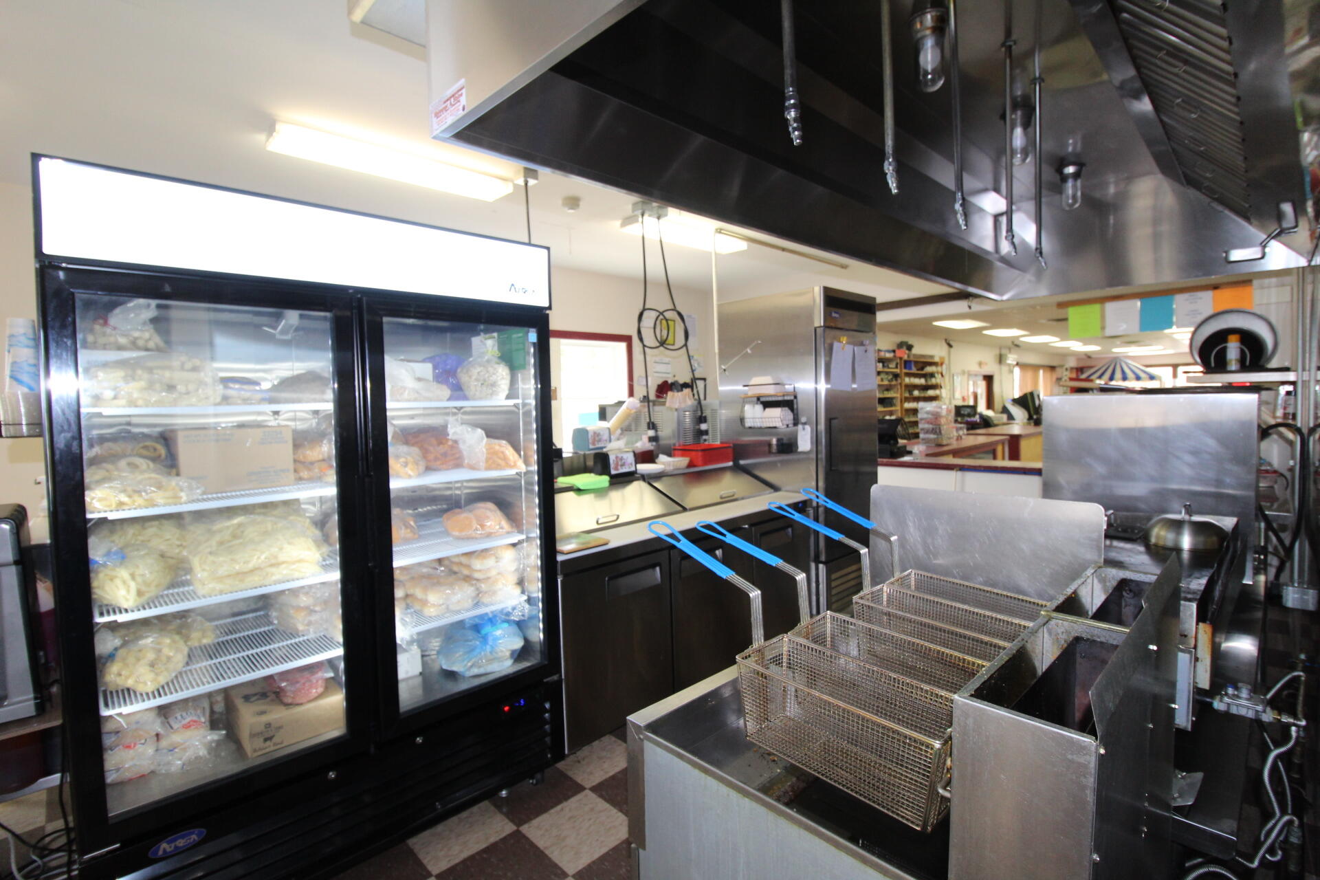 main property photo 40