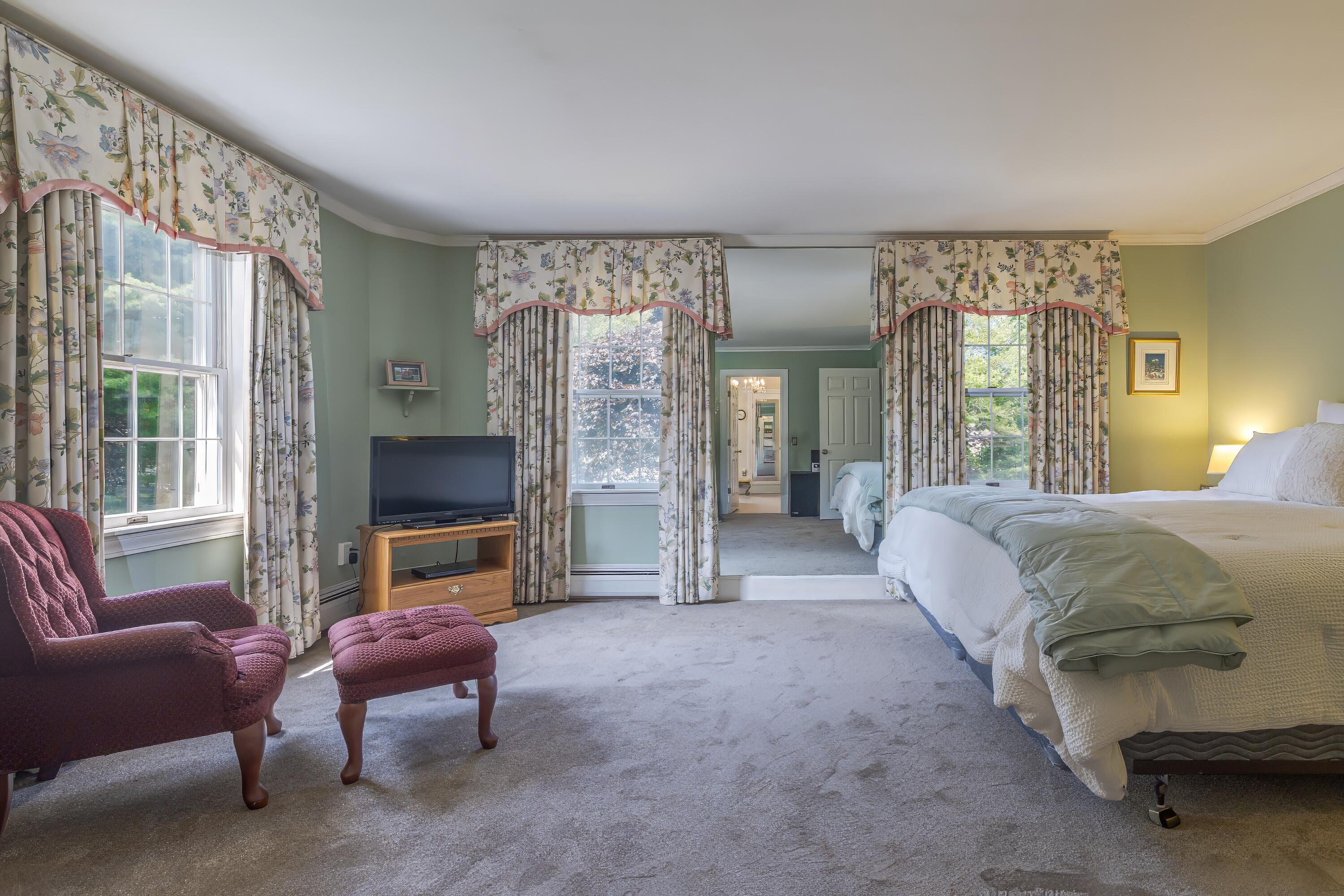 main property photo 67