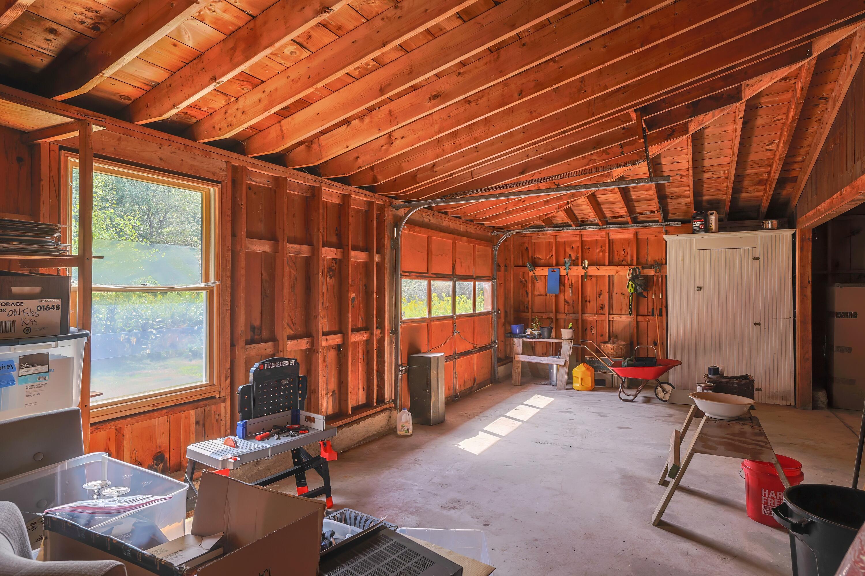 main property photo 91