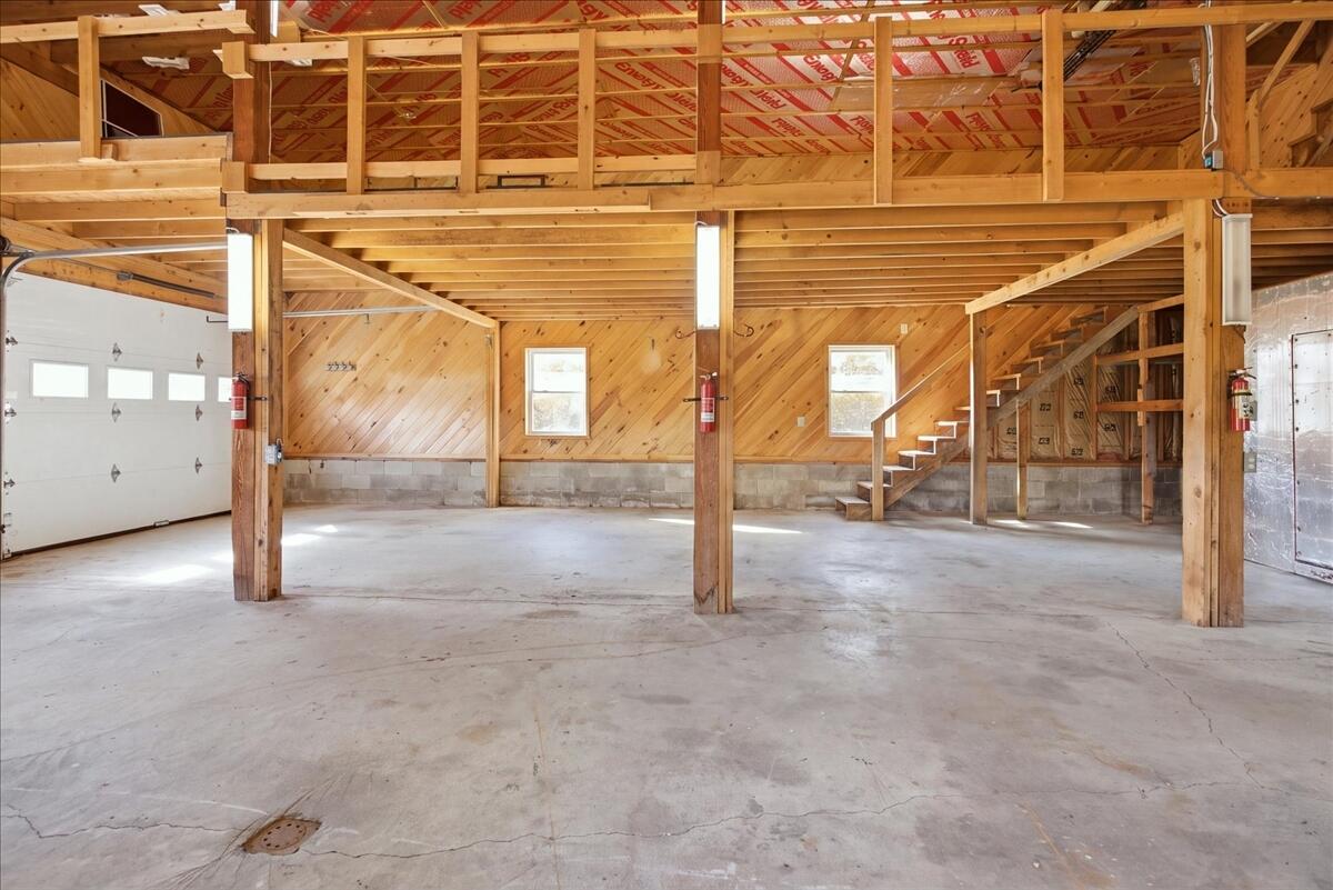 main property photo 122