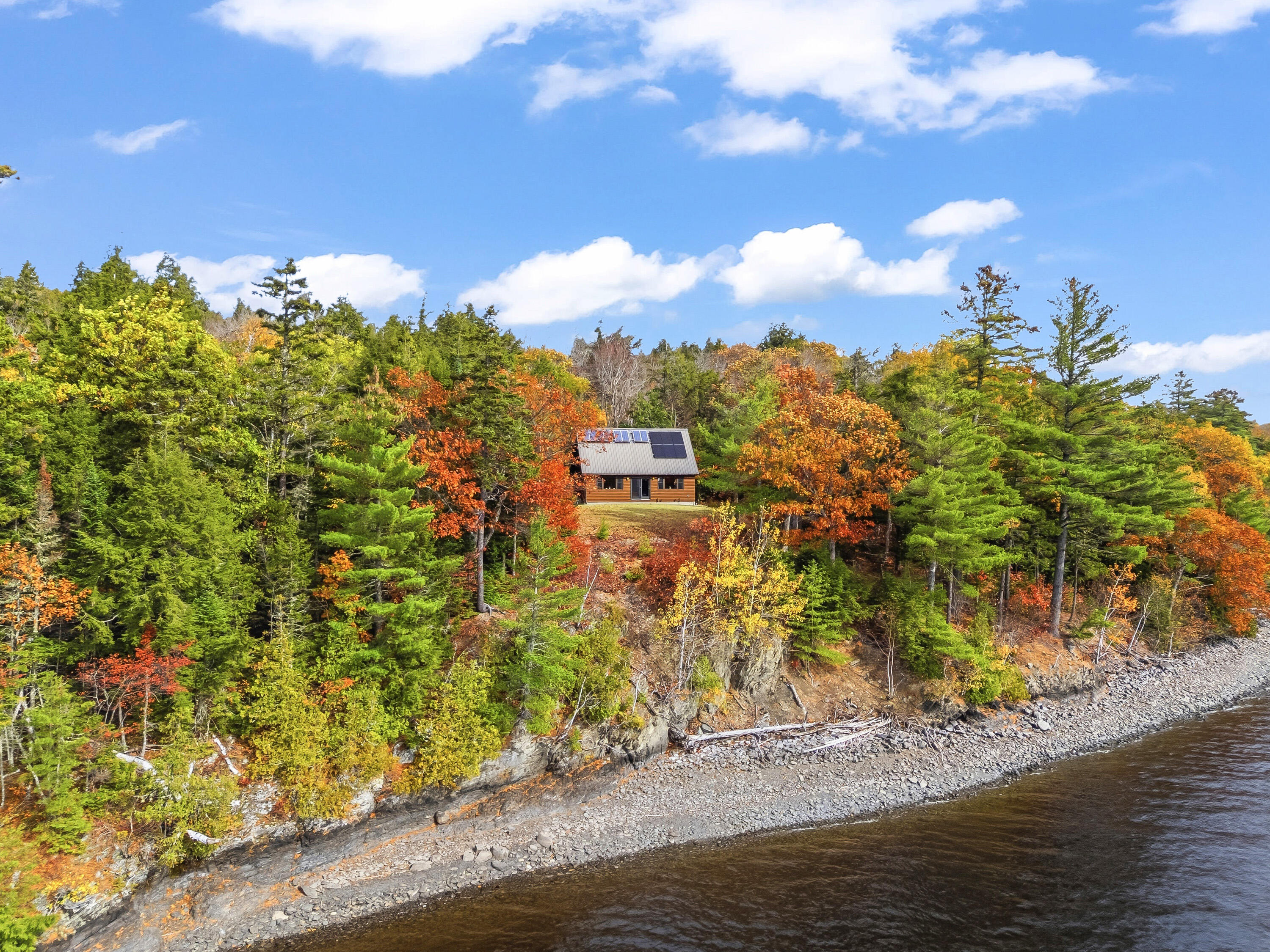 main property photo 37