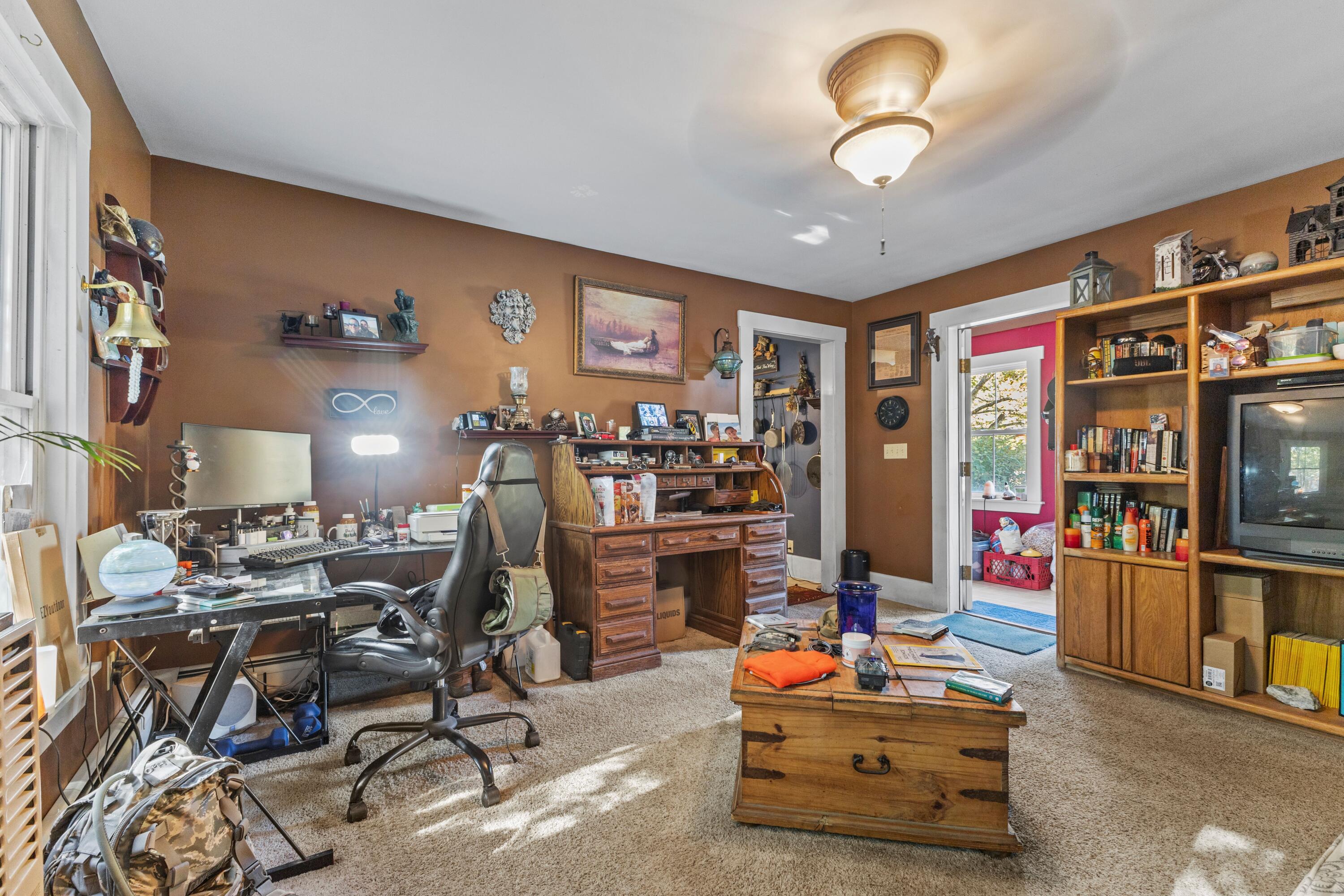 main property photo 15