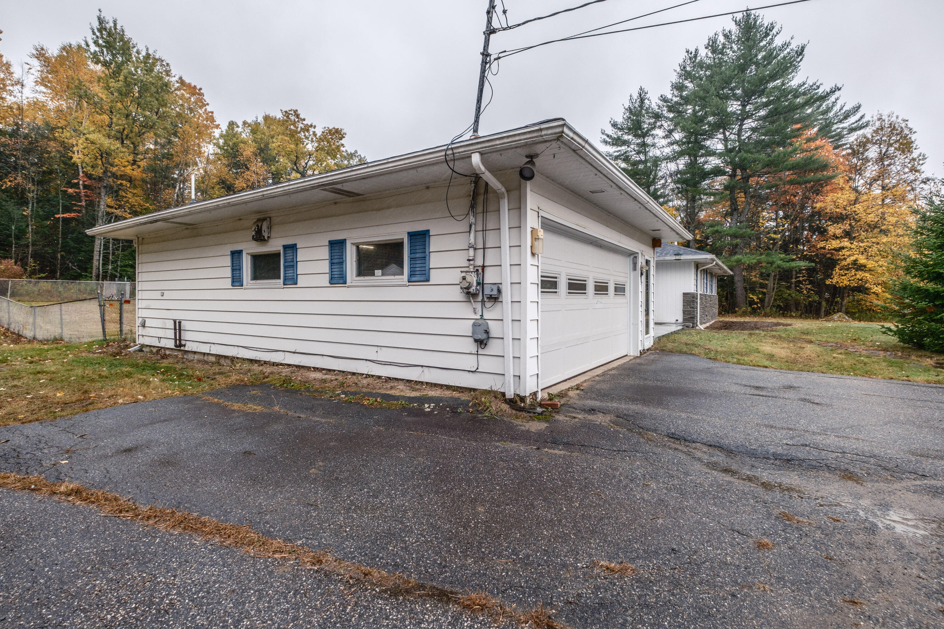 main property photo 109