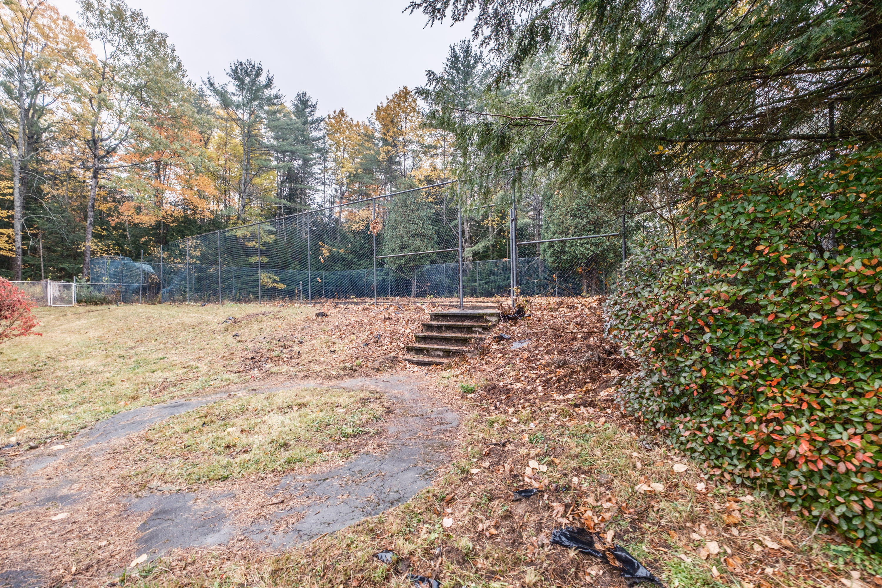 main property photo 75